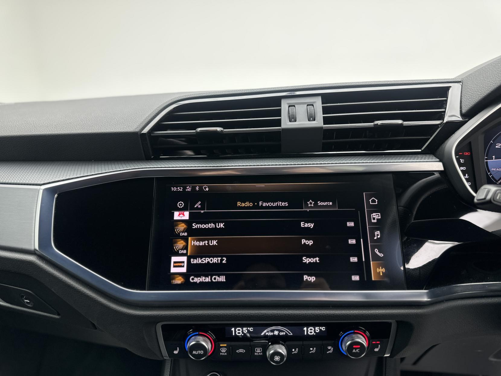 Audi Q3 2.0 TFSI 40 S line SUV 5dr Petrol S Tronic quattro Euro 6 (s/s) (190 ps)