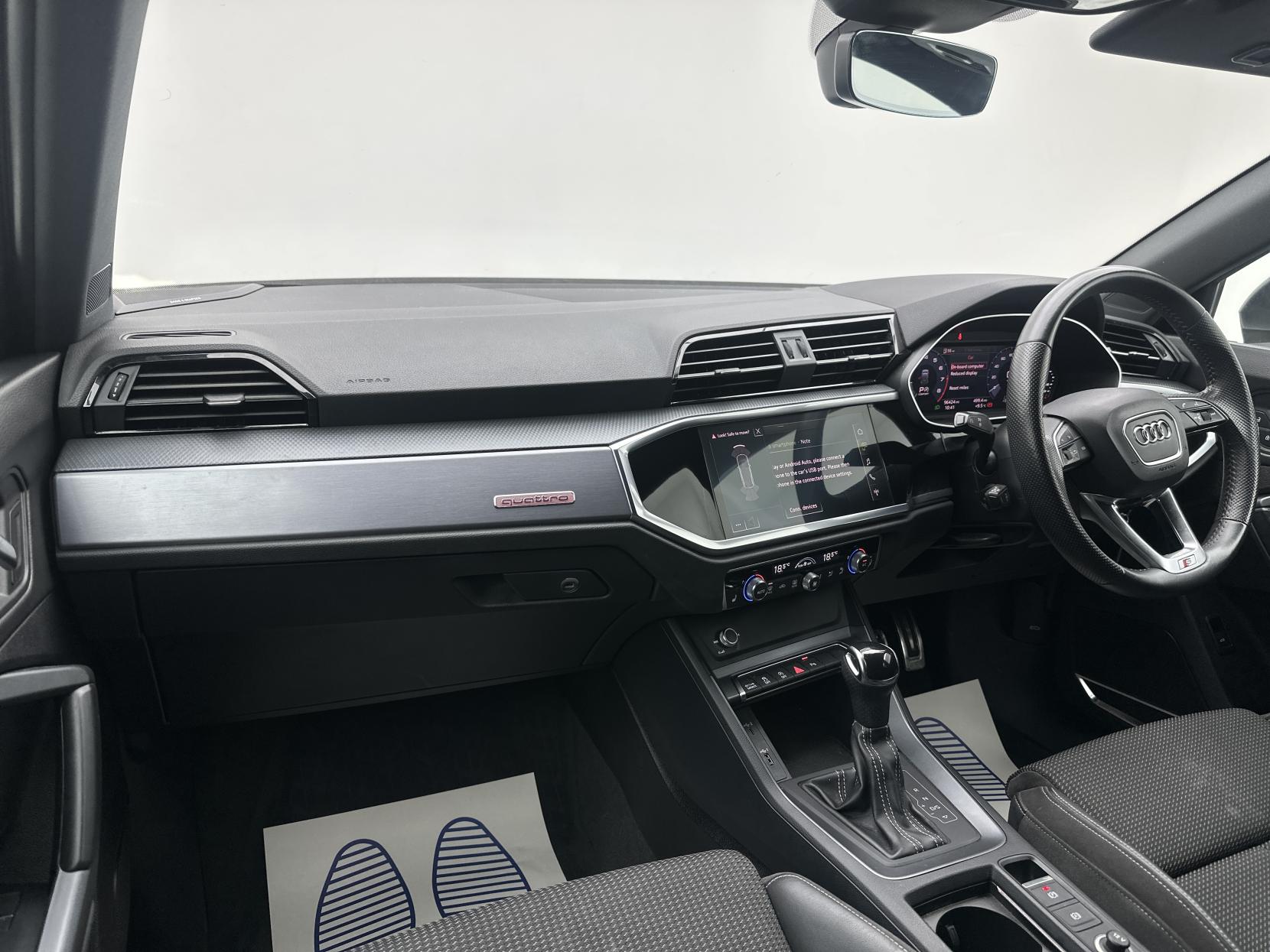 Audi Q3 2.0 TFSI 40 S line SUV 5dr Petrol S Tronic quattro Euro 6 (s/s) (190 ps)