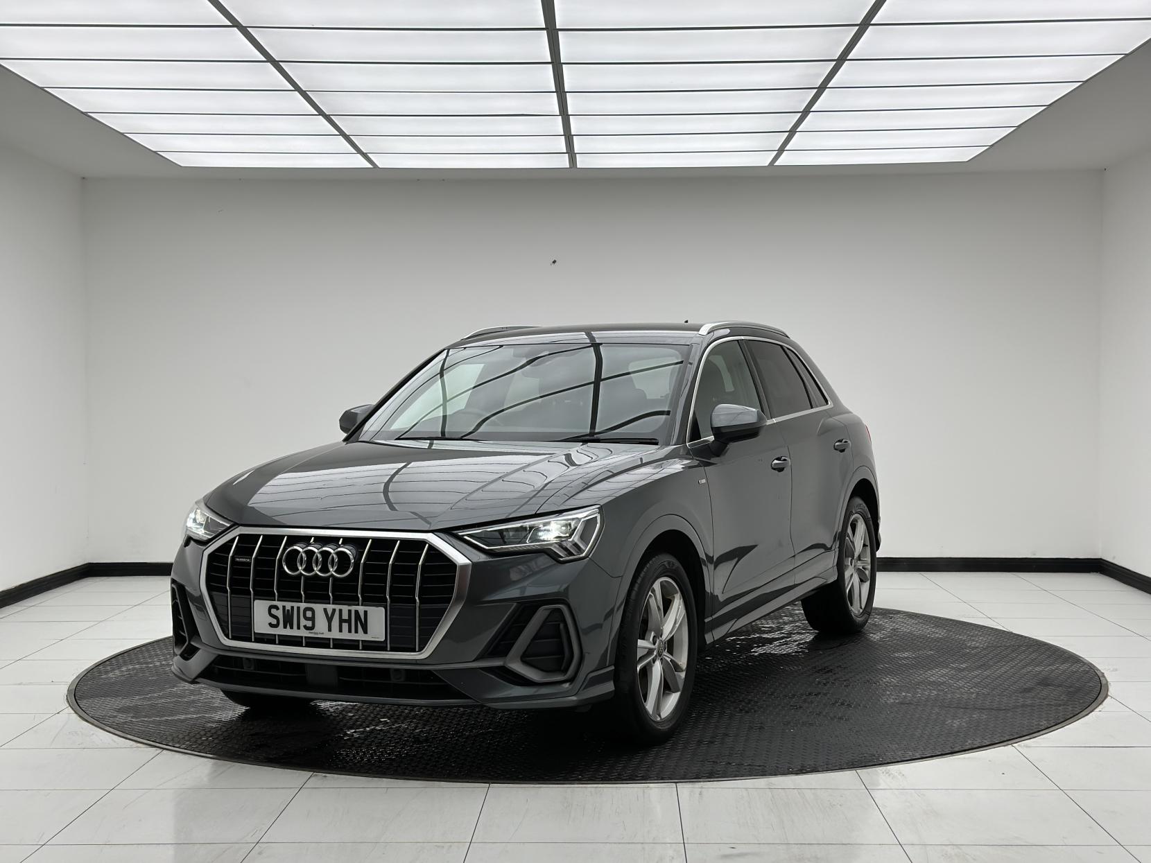 Audi Q3 2.0 TFSI 40 S line SUV 5dr Petrol S Tronic quattro Euro 6 (s/s) (190 ps)