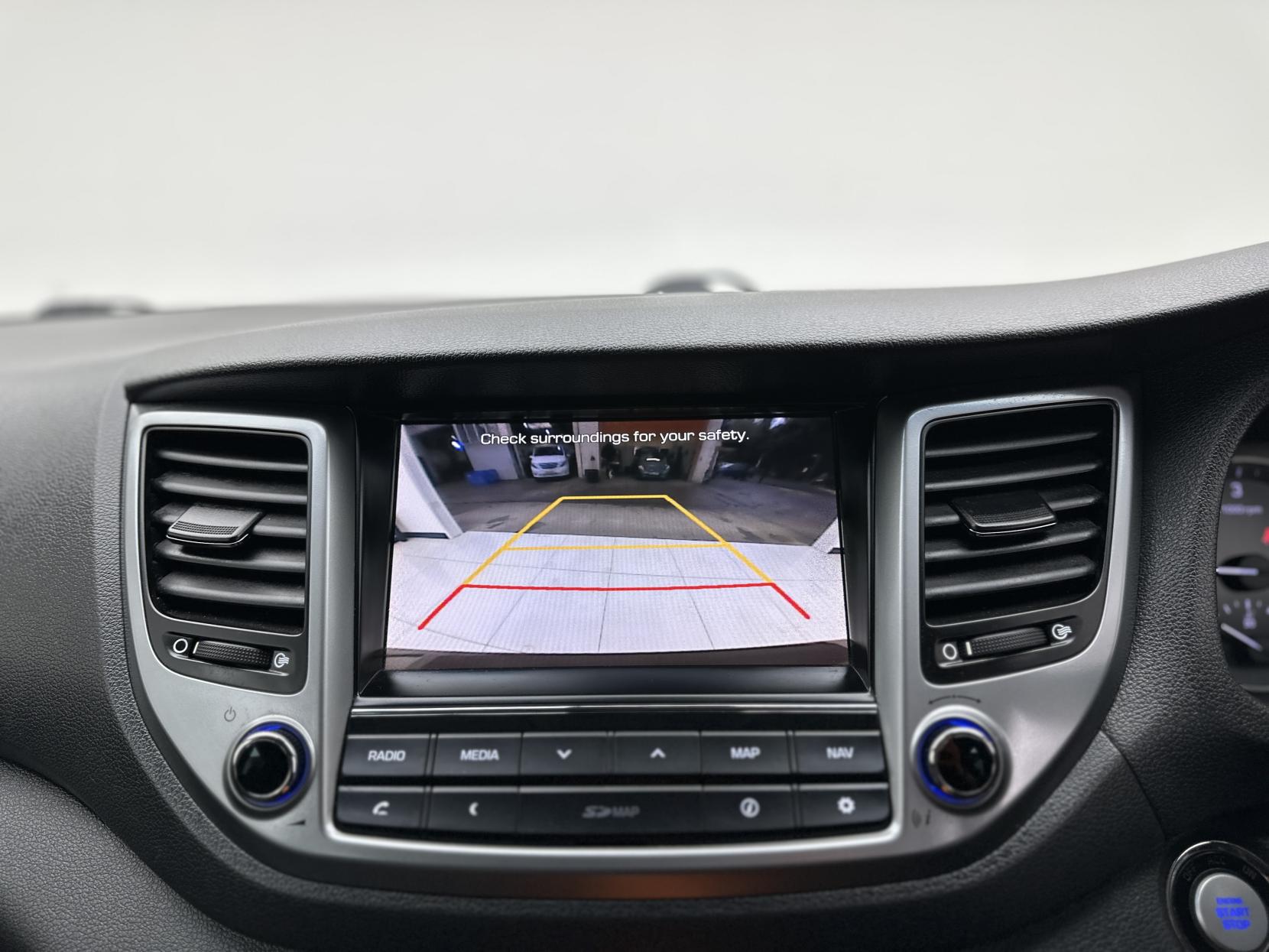 Hyundai TUCSON 2.0 CRDi Premium SE SUV 5dr Diesel Auto 4WD Euro 6 (185 ps)