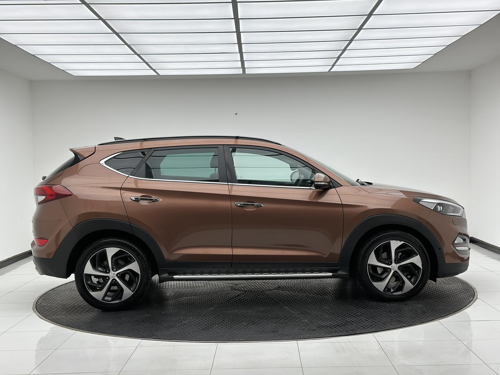 Hyundai TUCSON 2.0 CRDi Premium SE SUV 5dr Diesel Auto 4WD Euro 6 (185 ps)