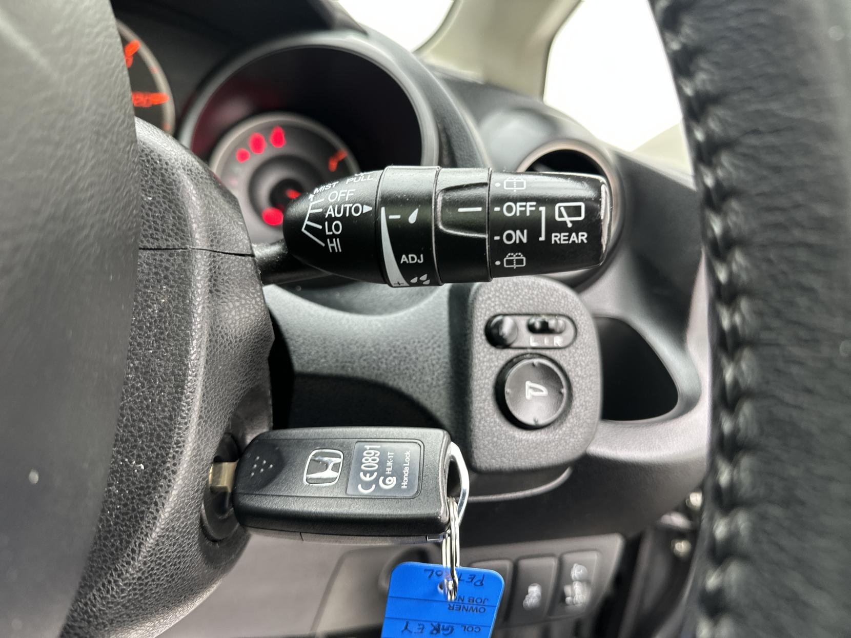 Honda Jazz 1.4 i-VTEC EX Hatchback 5dr Petrol CVT Euro 5 (99 ps)