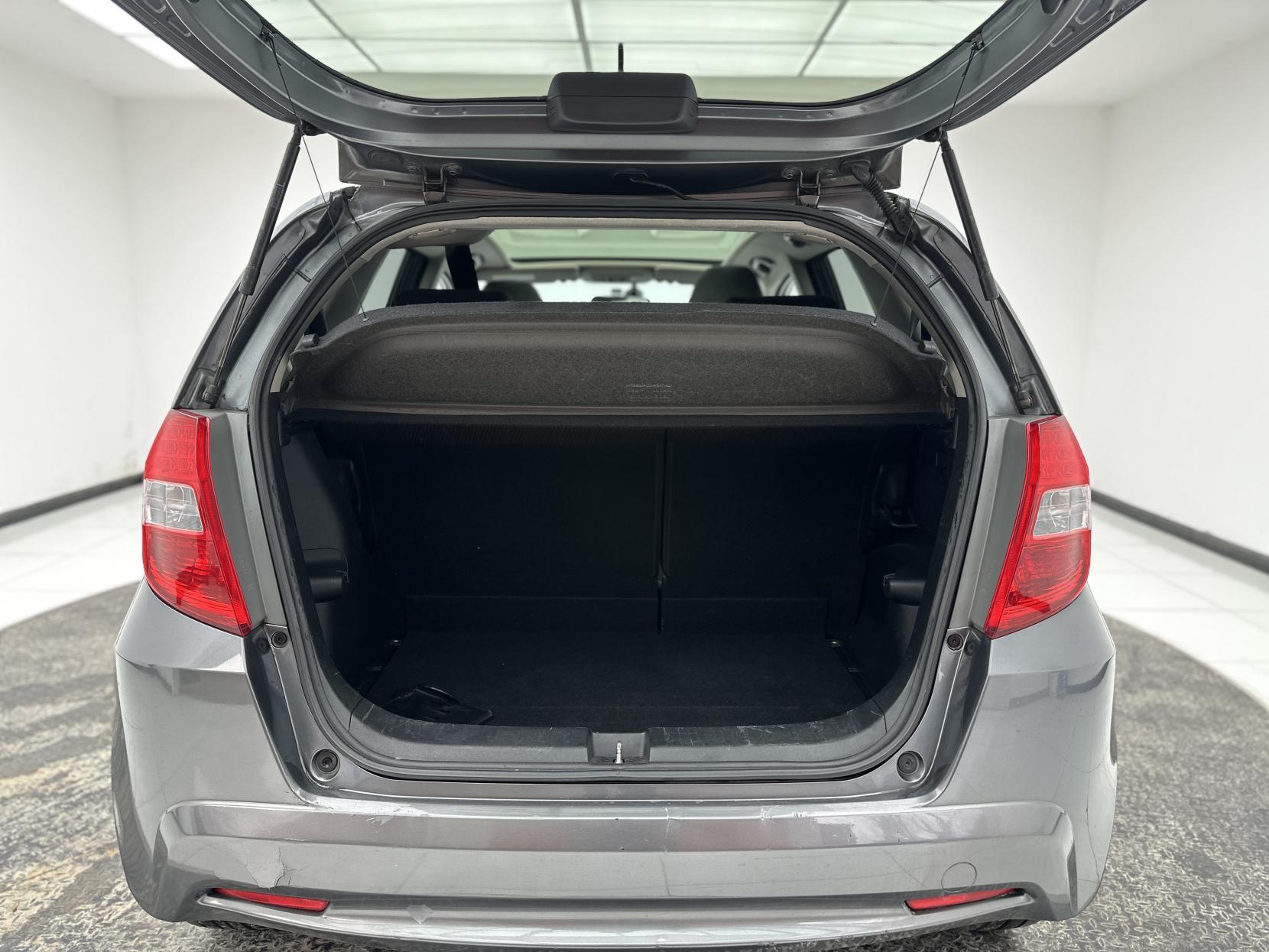 Honda Jazz 1.4 i-VTEC EX Hatchback 5dr Petrol CVT Euro 5 (99 ps)