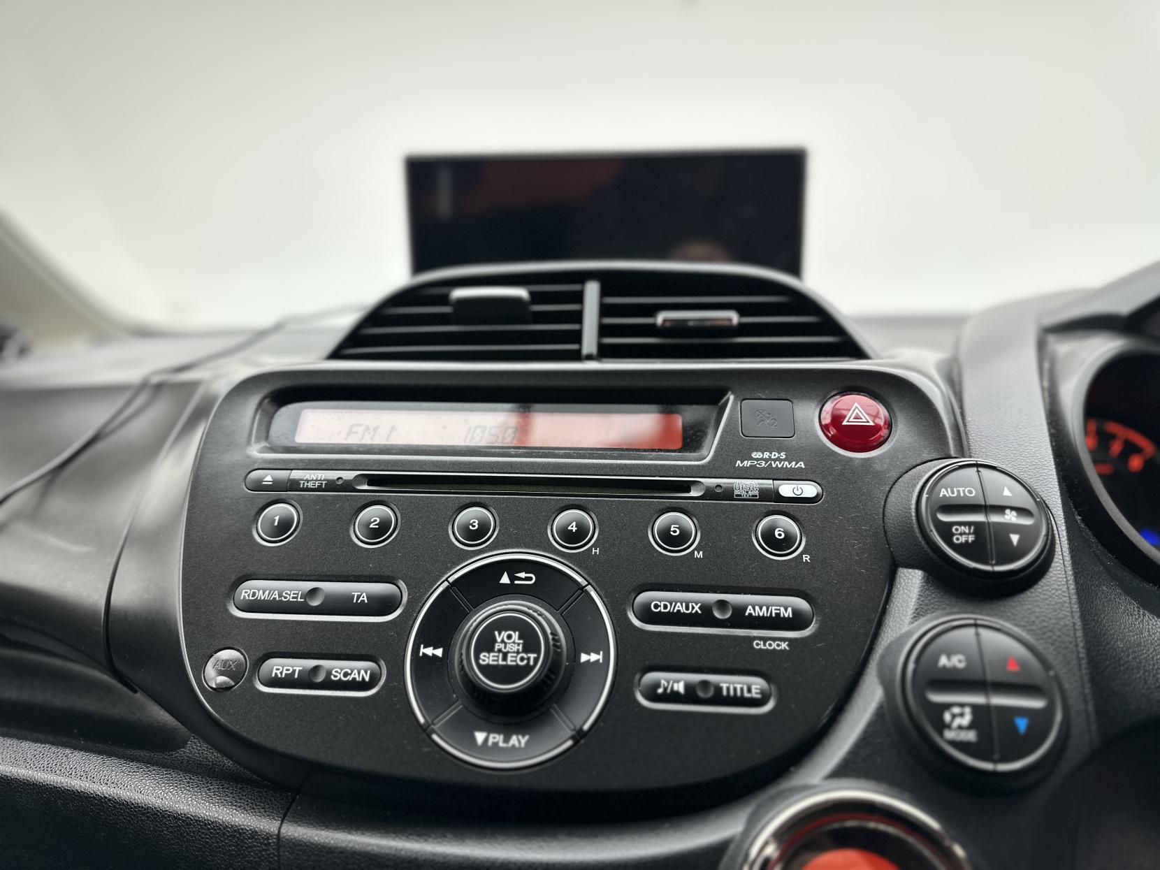 Honda Jazz 1.4 i-VTEC EX Hatchback 5dr Petrol CVT Euro 5 (99 ps)