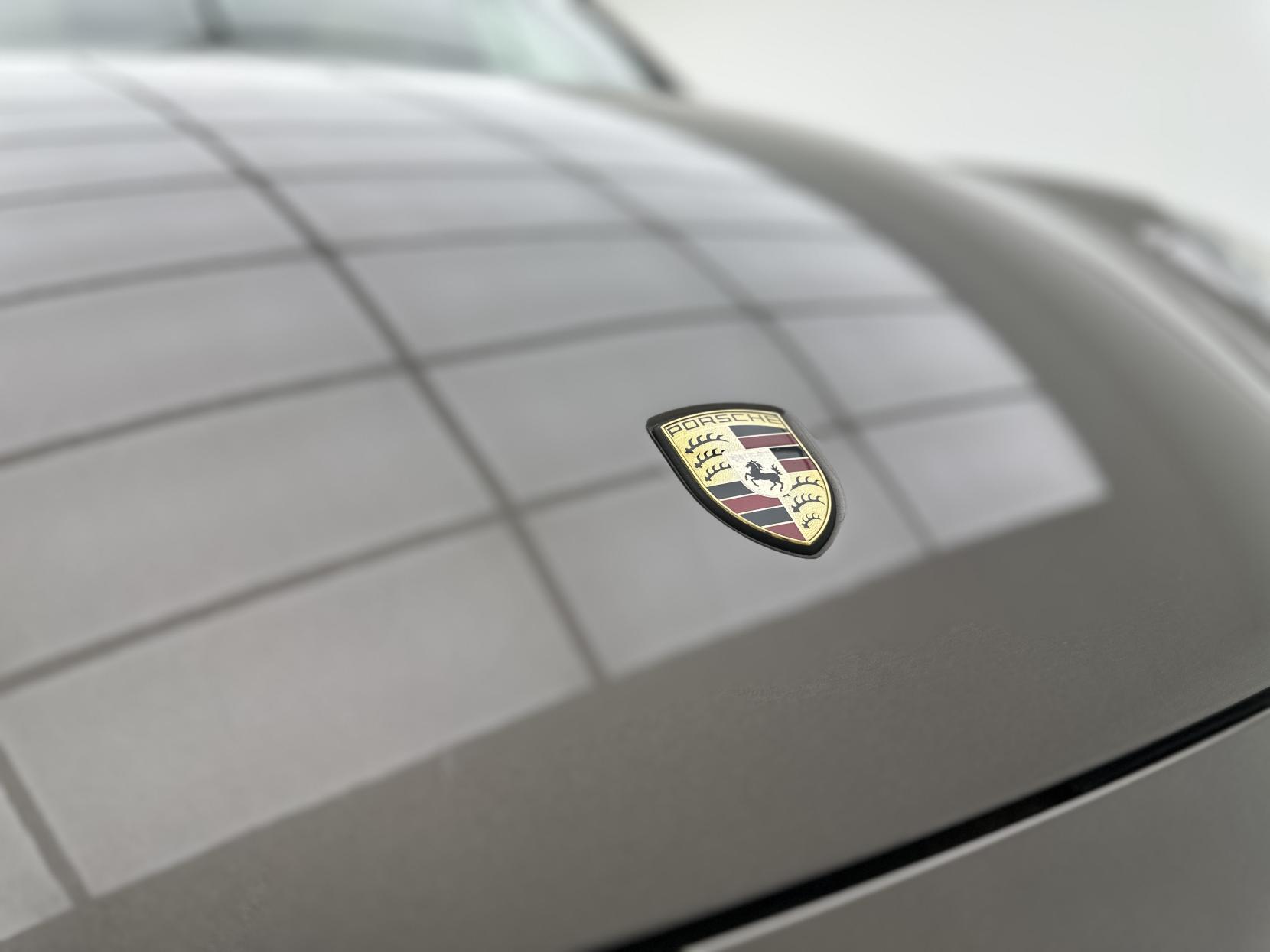 Porsche Cayenne 3.0 TD V6 SUV 5dr Diesel Tiptronic 4WD Euro 5 (s/s) (240 ps)