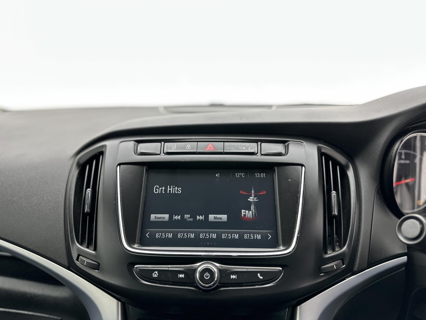 Vauxhall Zafira Tourer 1.4i Turbo SRi MPV 5dr Petrol Auto Euro 6 (140 ps)