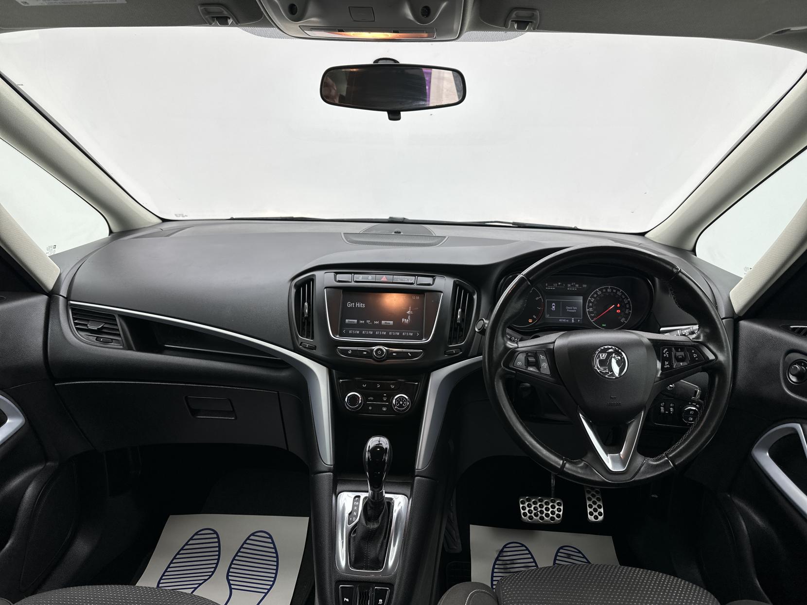 Vauxhall Zafira Tourer 1.4i Turbo SRi MPV 5dr Petrol Auto Euro 6 (140 ps)