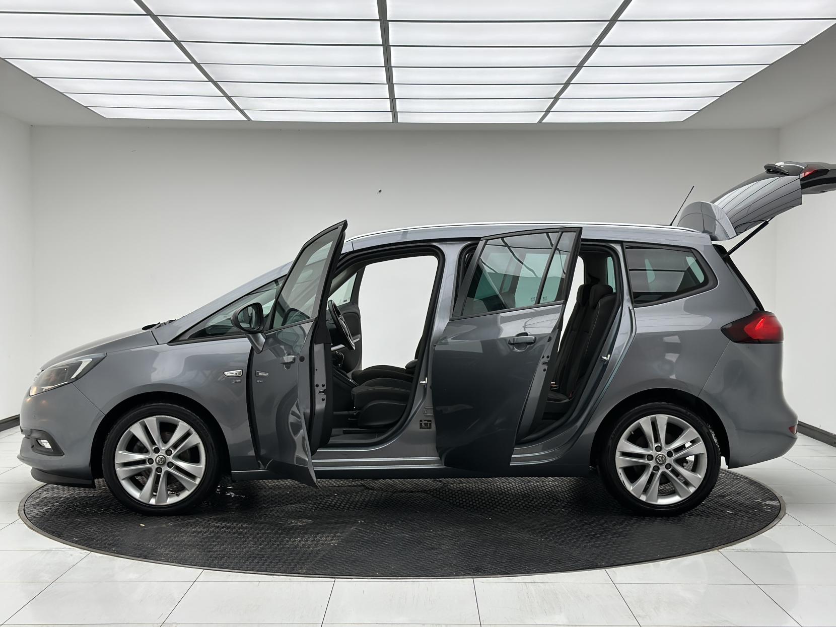 Vauxhall Zafira Tourer 1.4i Turbo SRi MPV 5dr Petrol Auto Euro 6 (140 ps)