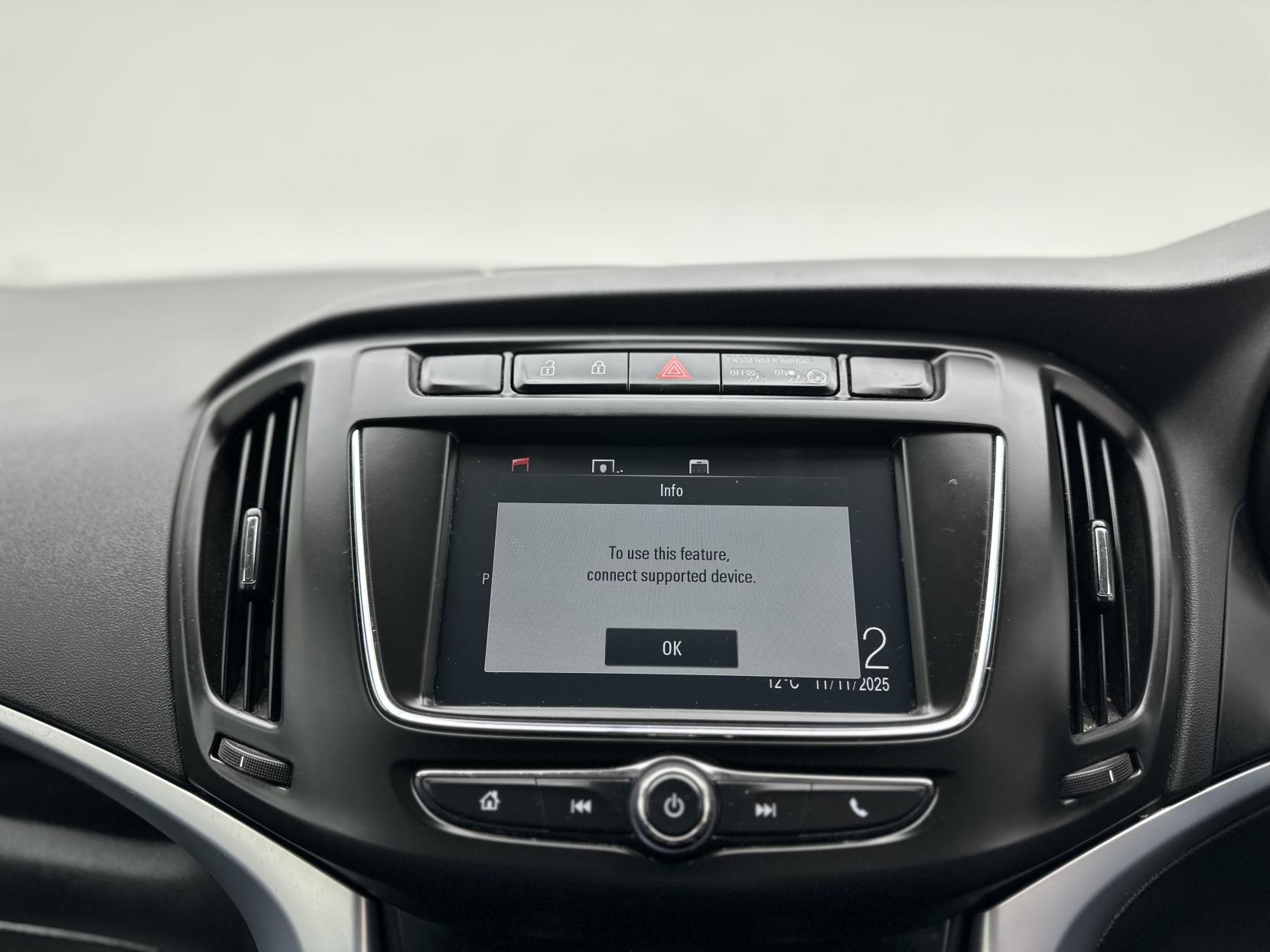 Vauxhall Zafira Tourer 1.4i Turbo SRi MPV 5dr Petrol Auto Euro 6 (140 ps)