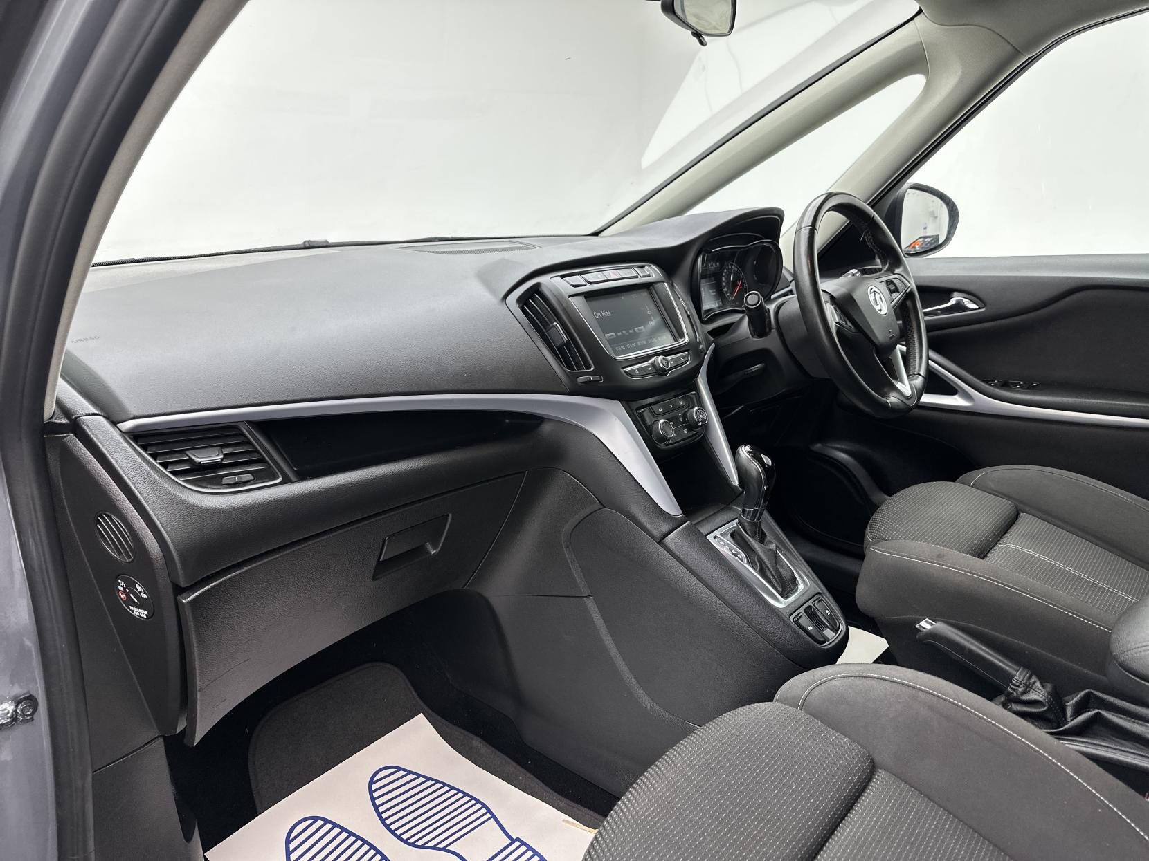 Vauxhall Zafira Tourer 1.4i Turbo SRi MPV 5dr Petrol Auto Euro 6 (140 ps)