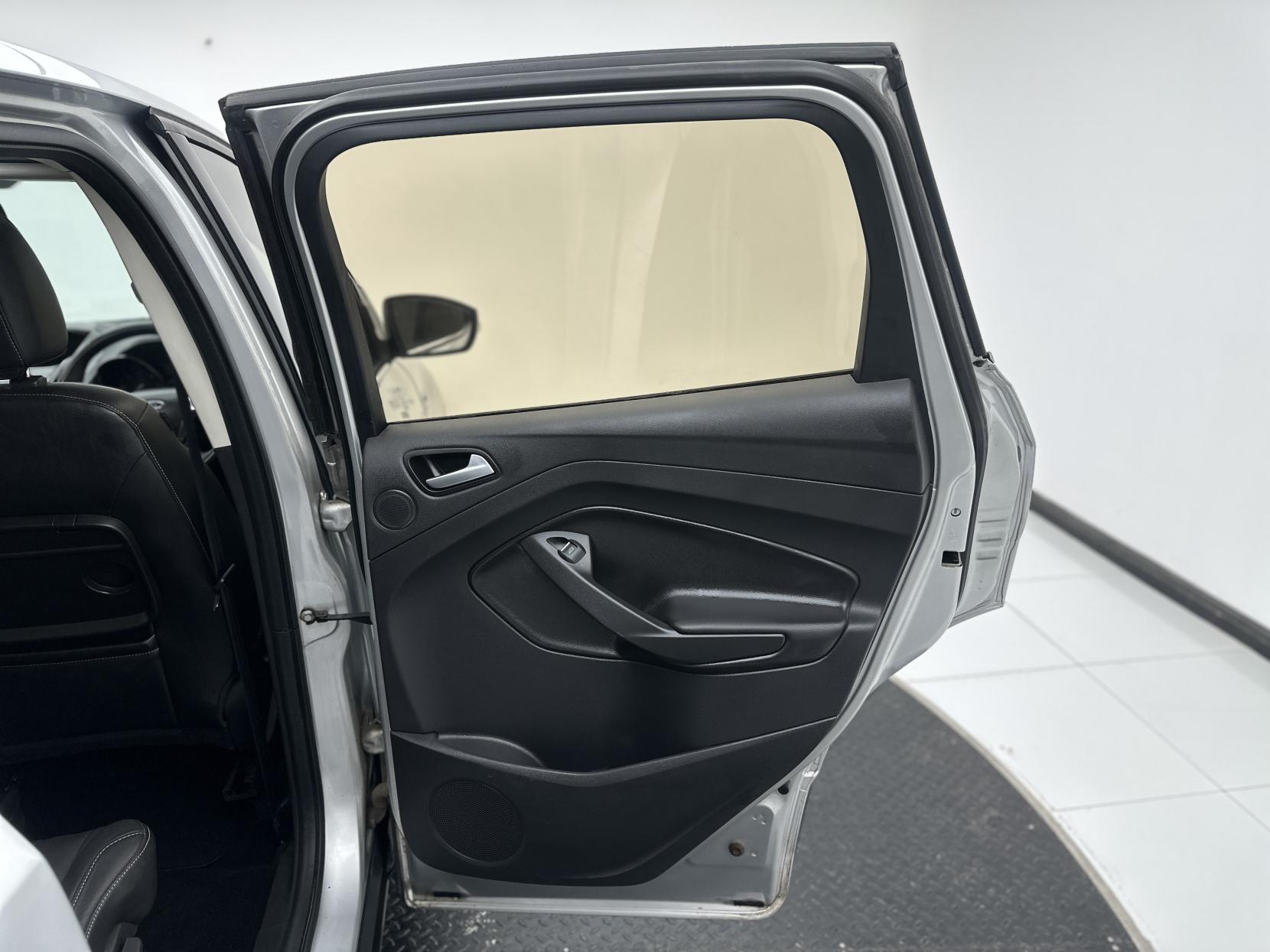 Ford Kuga 2.0 TDCi Titanium X SUV 5dr Diesel Powershift AWD Euro 5 (163 ps)