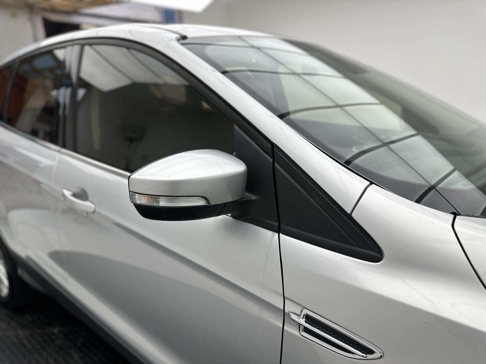 Ford Kuga 2.0 TDCi Titanium X SUV 5dr Diesel Powershift AWD Euro 5 (163 ps)