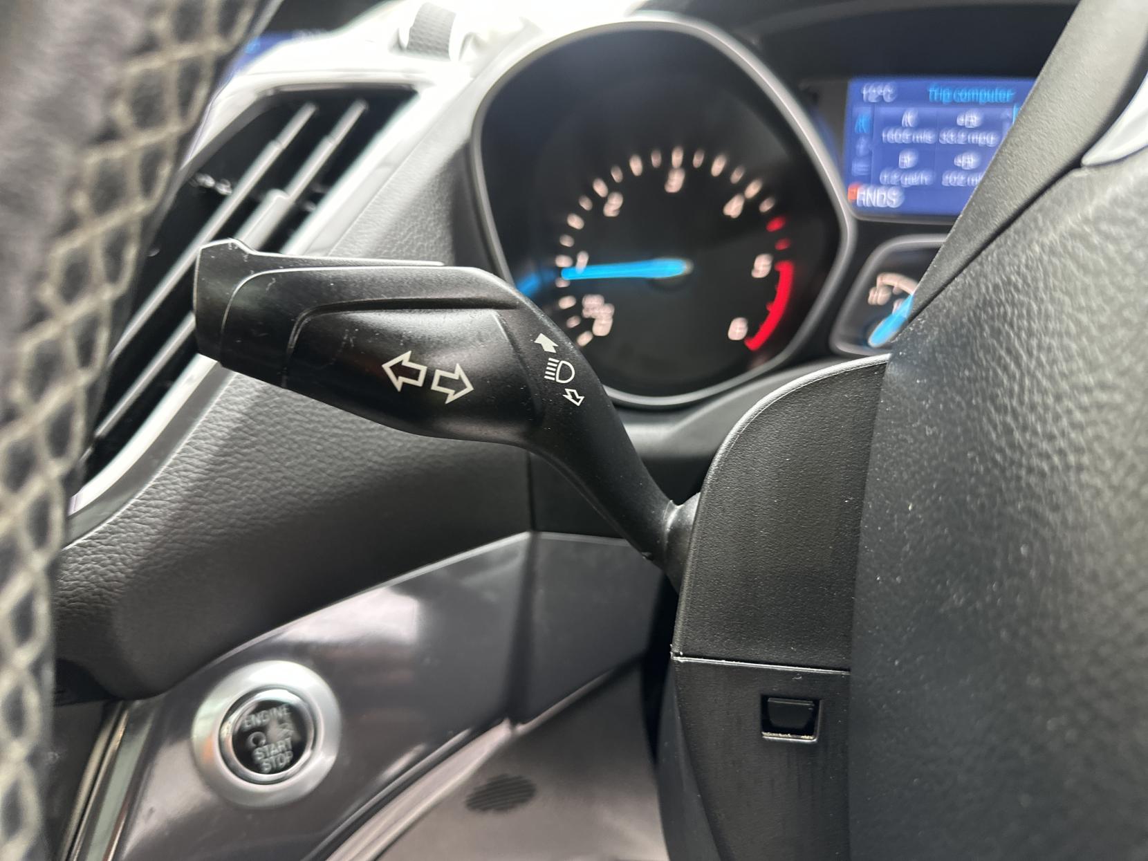 Ford Kuga 2.0 TDCi Titanium X SUV 5dr Diesel Powershift AWD Euro 5 (163 ps)