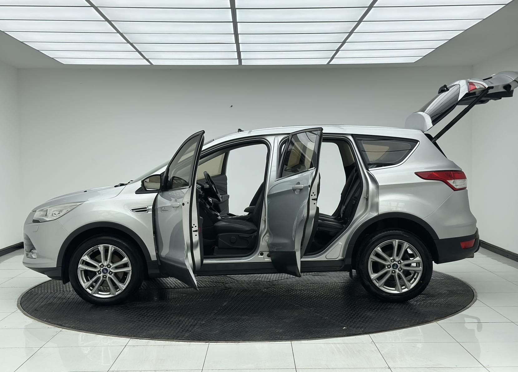 Ford Kuga 2.0 TDCi Titanium X SUV 5dr Diesel Powershift AWD Euro 5 (163 ps)