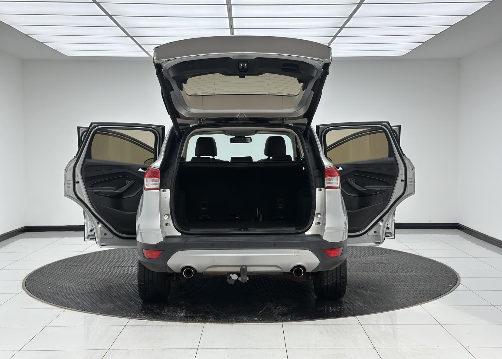 Ford Kuga 2.0 TDCi Titanium X SUV 5dr Diesel Powershift AWD Euro 5 (163 ps)