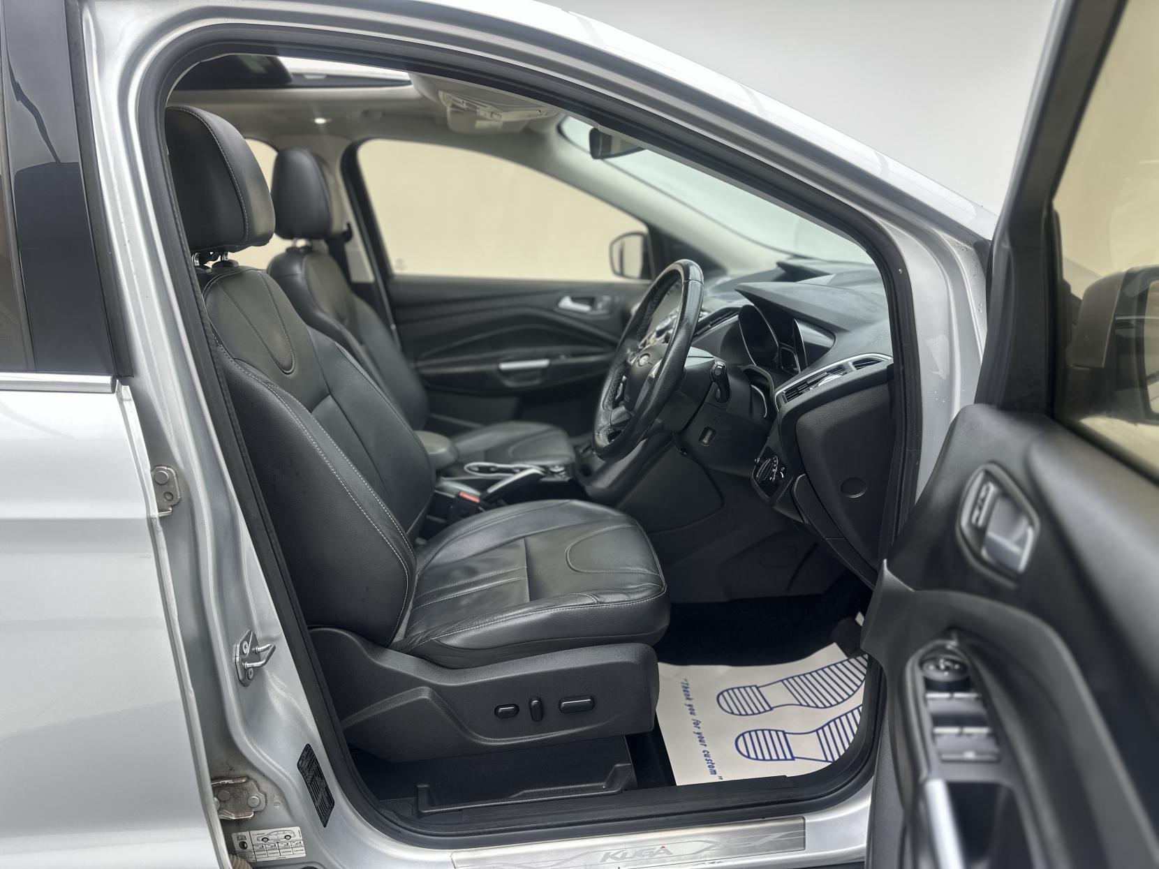 Ford Kuga 2.0 TDCi Titanium X SUV 5dr Diesel Powershift AWD Euro 5 (163 ps)