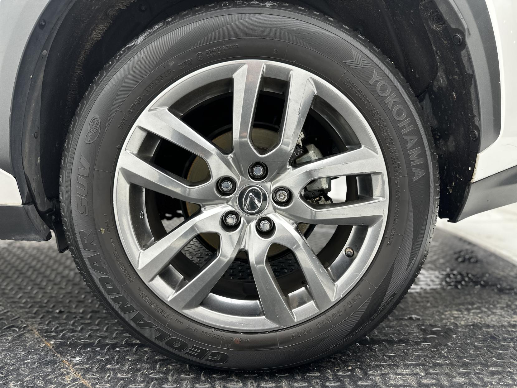 Lexus NX 2.5 300h GPF SUV 5dr Petrol Hybrid E-CVT 4WD Euro 6 (s/s) (197 ps)