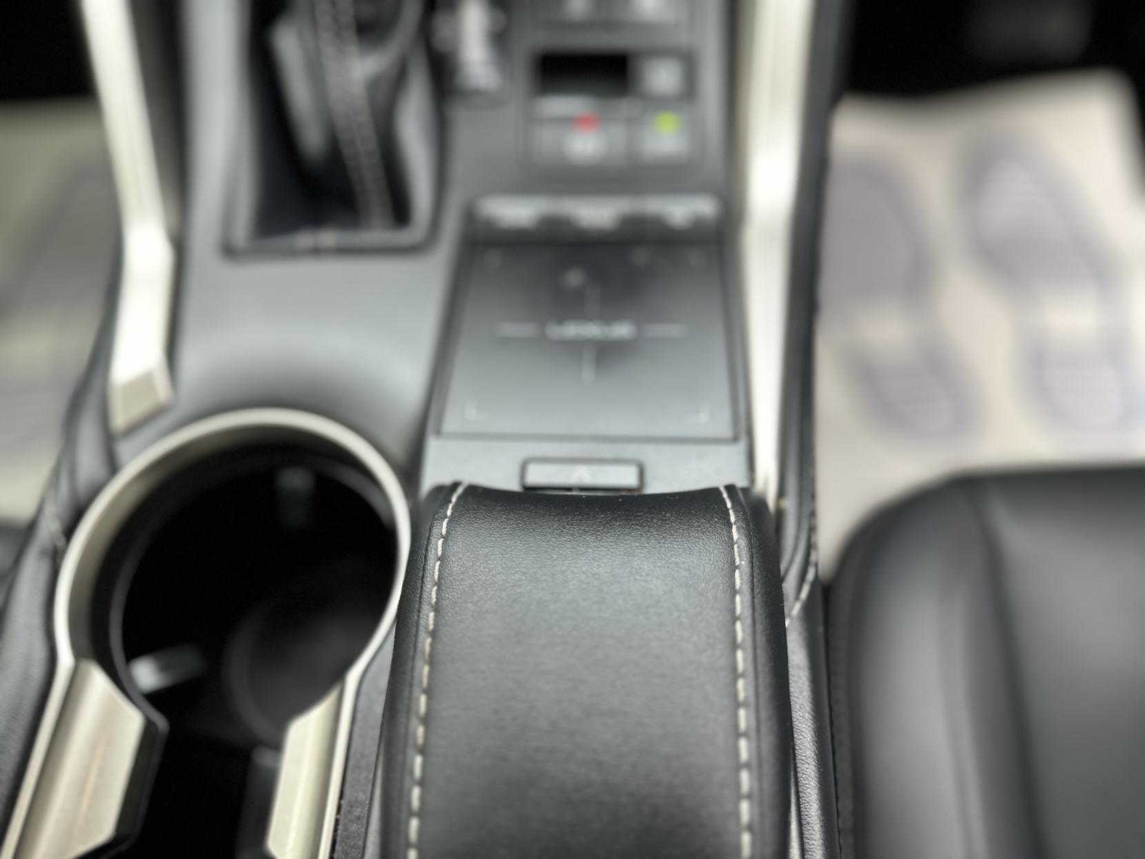 Lexus NX 2.5 300h GPF SUV 5dr Petrol Hybrid E-CVT 4WD Euro 6 (s/s) (197 ps)