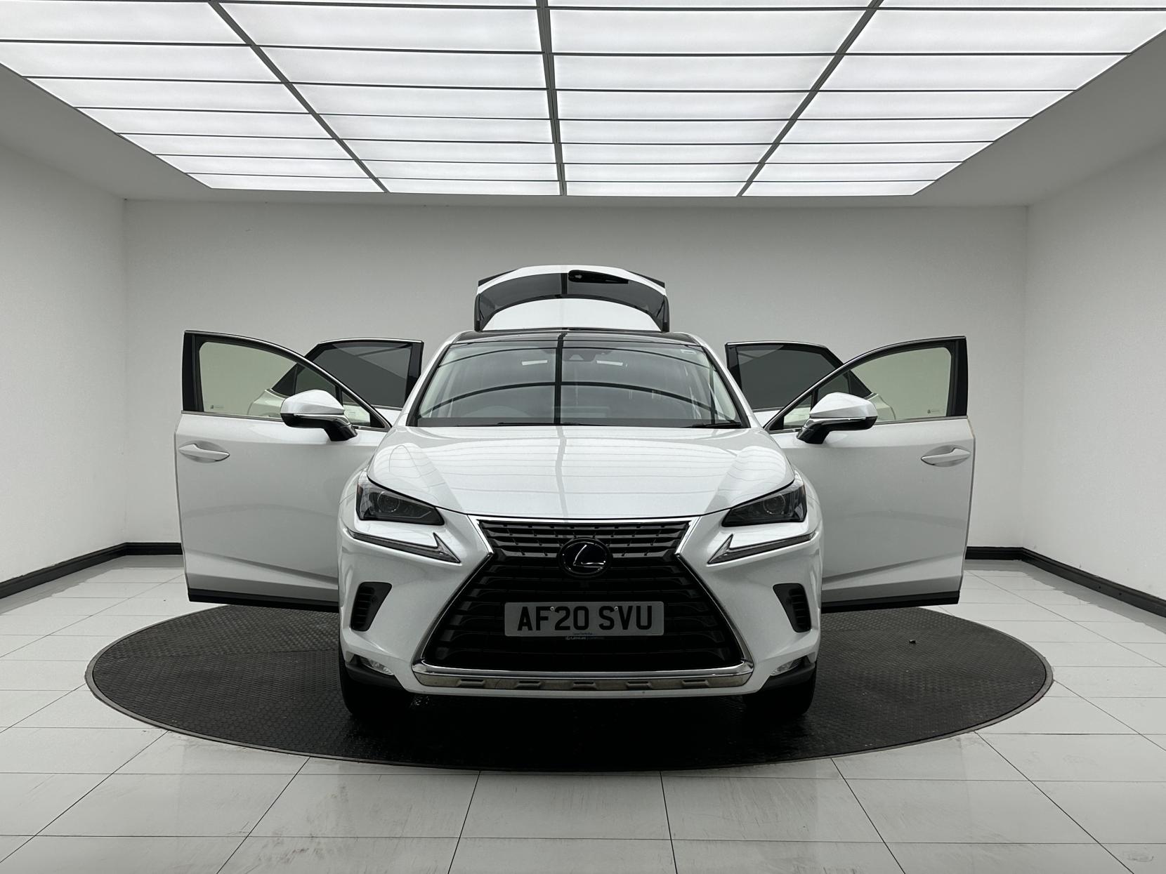 Lexus NX 2.5 300h GPF SUV 5dr Petrol Hybrid E-CVT 4WD Euro 6 (s/s) (197 ps)