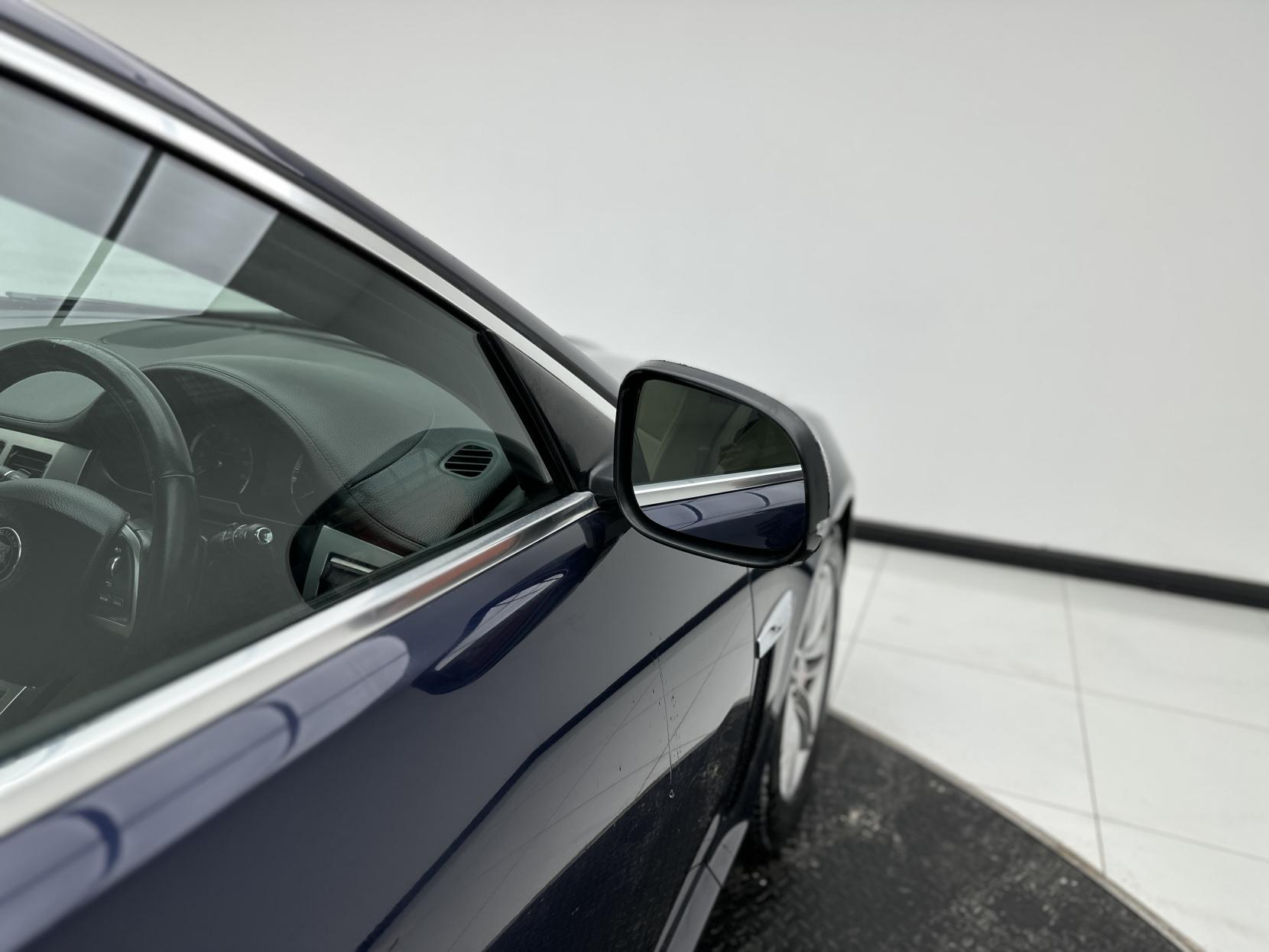 Jaguar XF 2.2d Luxury Saloon 4dr Diesel Auto Euro 5 (s/s) (163 ps)