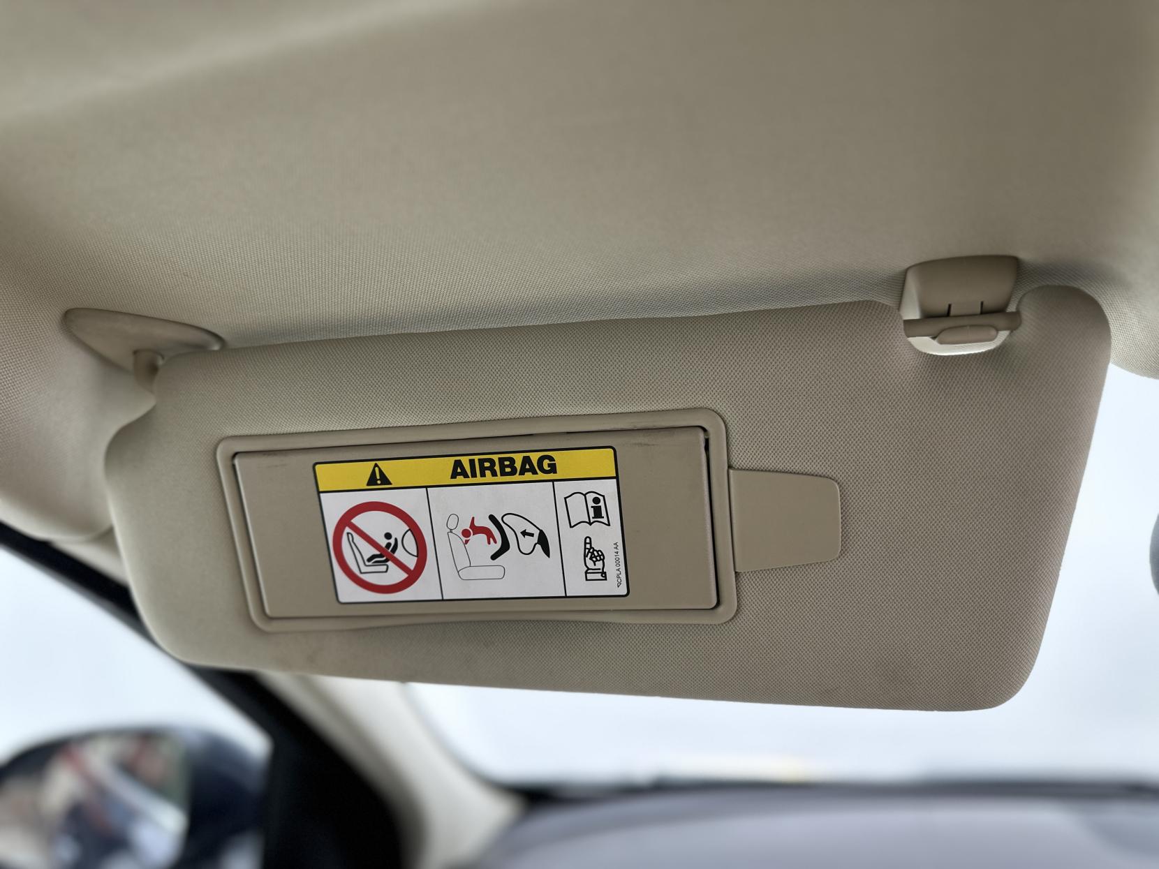 Jaguar XF 2.2d Luxury Saloon 4dr Diesel Auto Euro 5 (s/s) (163 ps)