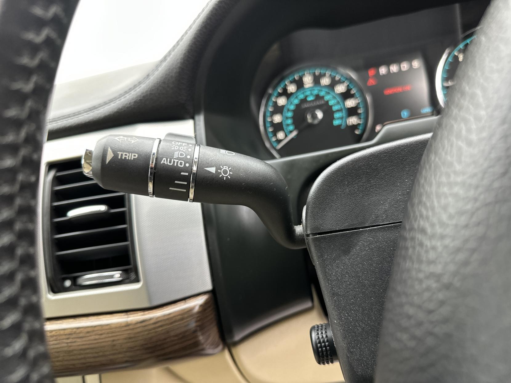 Jaguar XF 2.2d Luxury Saloon 4dr Diesel Auto Euro 5 (s/s) (163 ps)