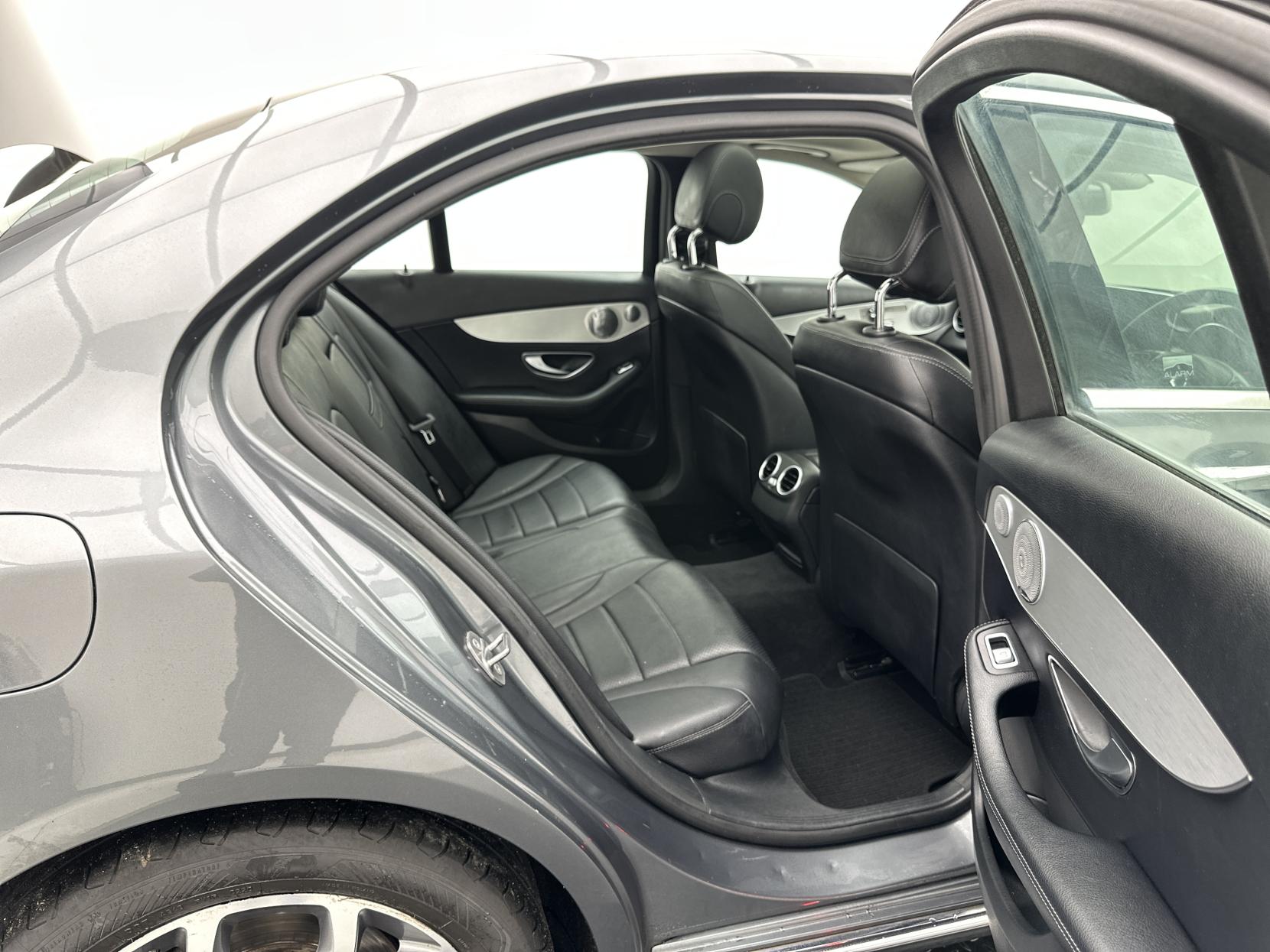 Mercedes-Benz C Class 2.1 C220d Sport (Premium Plus) Saloon 4dr Diesel G-Tronic+ Euro 6 (s/s) (170 ps)