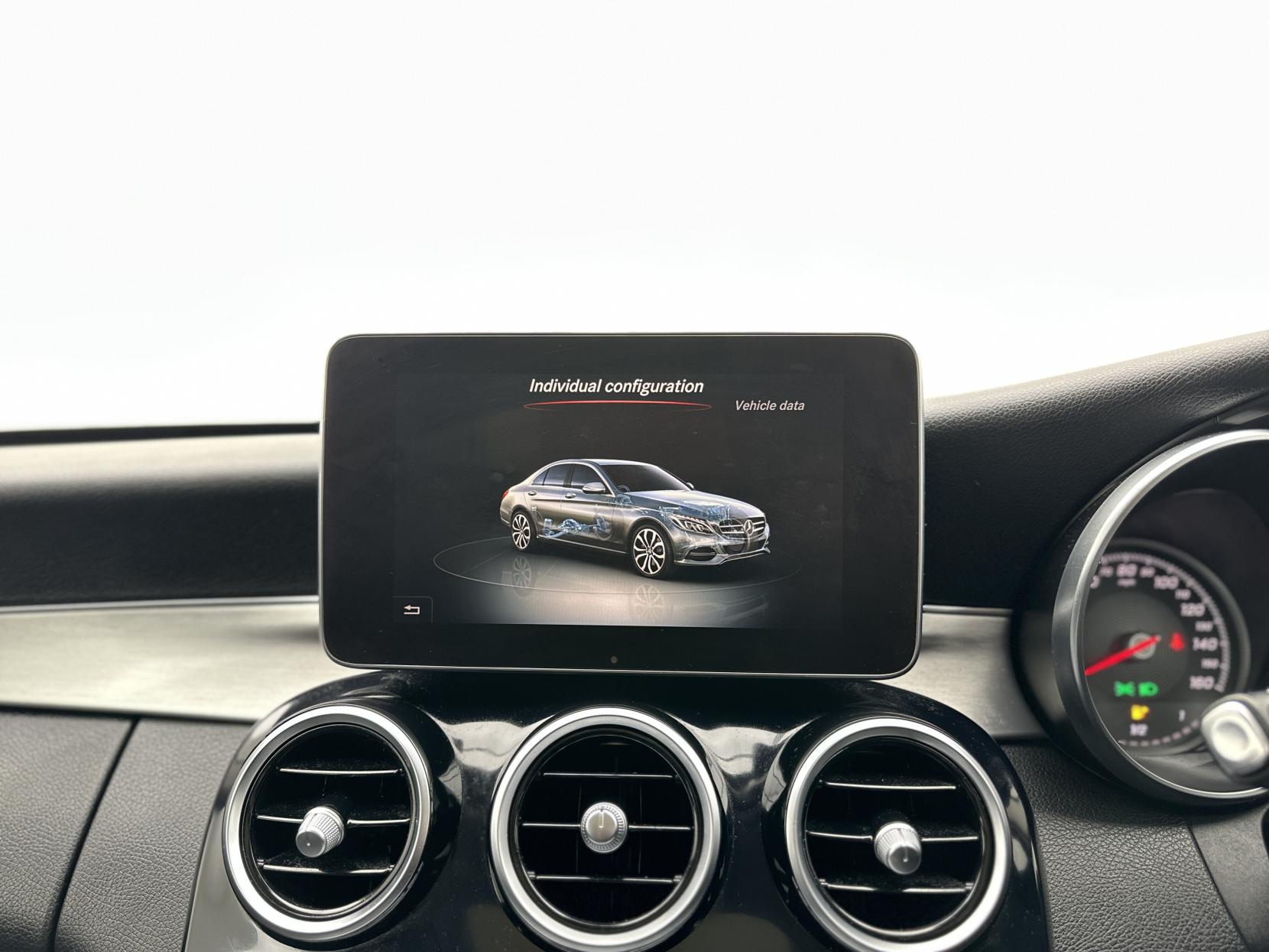 Mercedes-Benz C Class 2.1 C220d Sport (Premium Plus) Saloon 4dr Diesel G-Tronic+ Euro 6 (s/s) (170 ps)