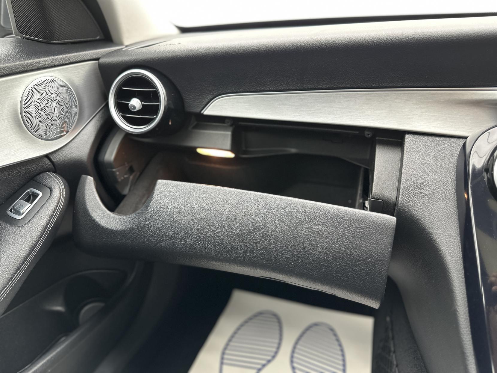 Mercedes-Benz C Class 2.1 C220d Sport (Premium Plus) Saloon 4dr Diesel G-Tronic+ Euro 6 (s/s) (170 ps)