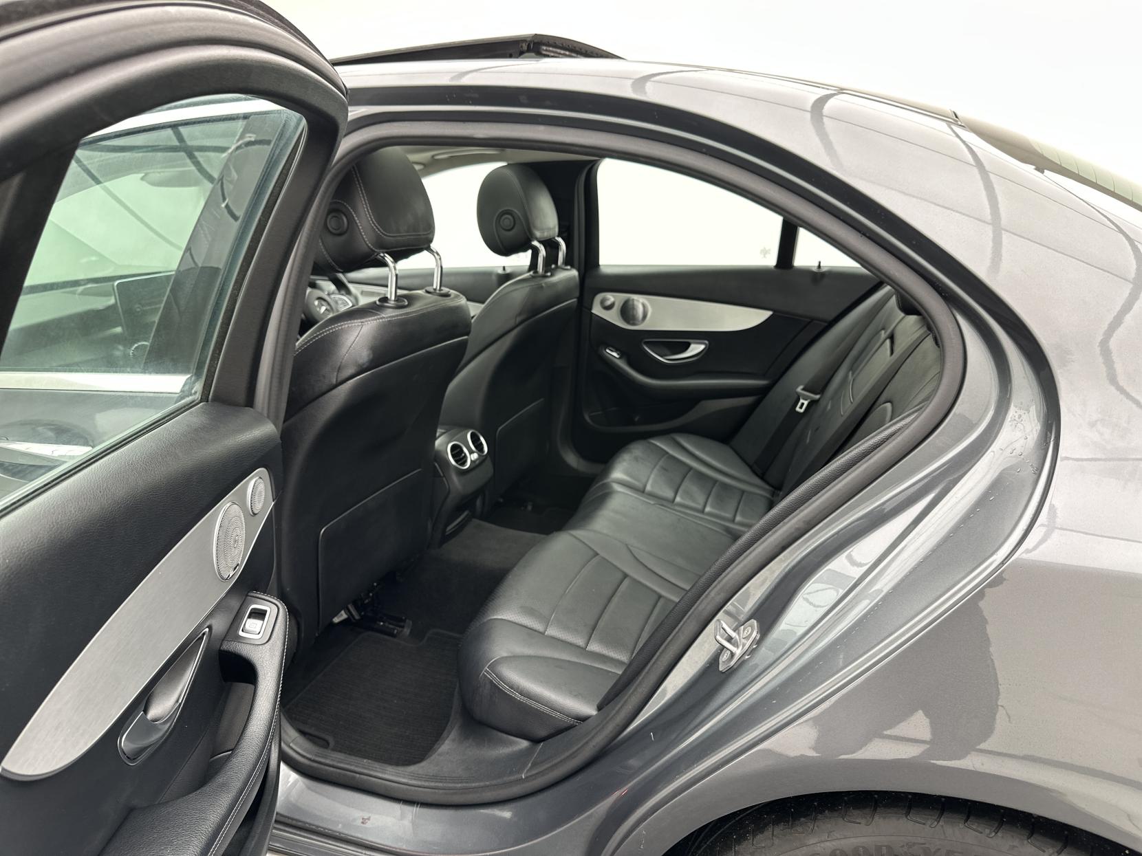 Mercedes-Benz C Class 2.1 C220d Sport (Premium Plus) Saloon 4dr Diesel G-Tronic+ Euro 6 (s/s) (170 ps)