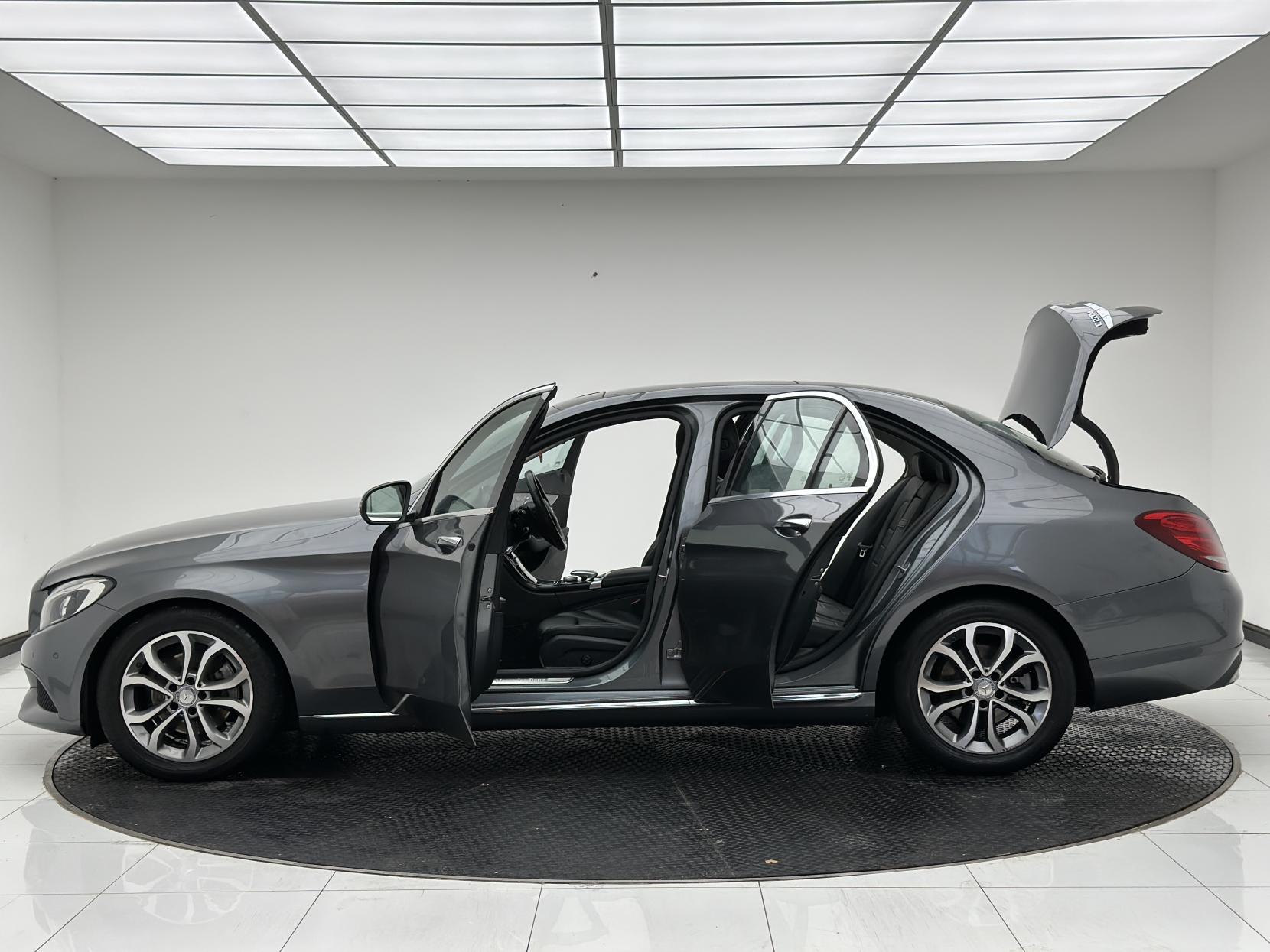 Mercedes-Benz C Class 2.1 C220d Sport (Premium Plus) Saloon 4dr Diesel G-Tronic+ Euro 6 (s/s) (170 ps)