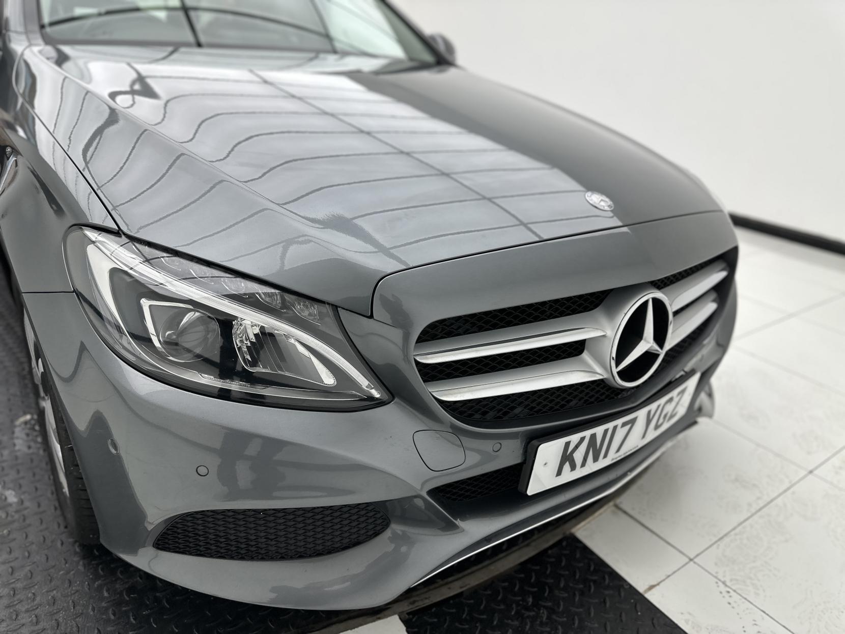 Mercedes-Benz C Class 2.1 C220d Sport (Premium Plus) Saloon 4dr Diesel G-Tronic+ Euro 6 (s/s) (170 ps)