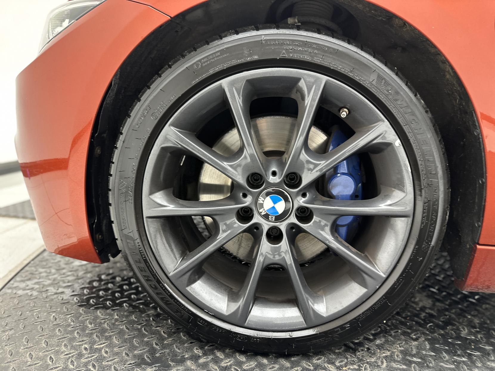 BMW 3 Series 2.0 330e 7.6kWh M Sport Saloon 4dr Petrol Plug-in Hybrid Auto Euro 6 (s/s) (252 ps)