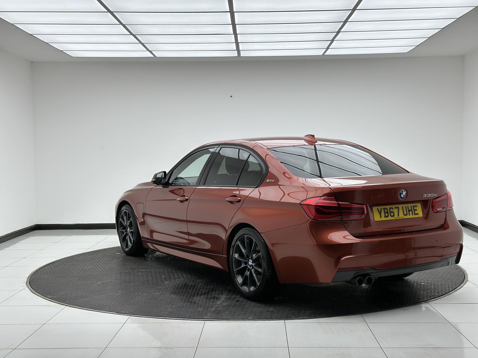 BMW 3 Series 2.0 330e 7.6kWh M Sport Saloon 4dr Petrol Plug-in Hybrid Auto Euro 6 (s/s) (252 ps)