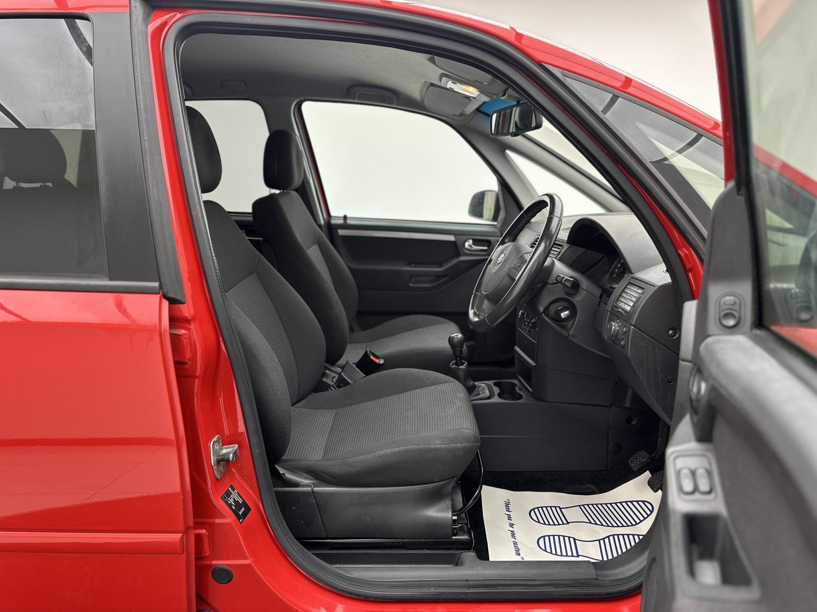 Vauxhall Meriva 1.4i 16v Active MPV 5dr Petrol Manual (148 g/km, 89 bhp)