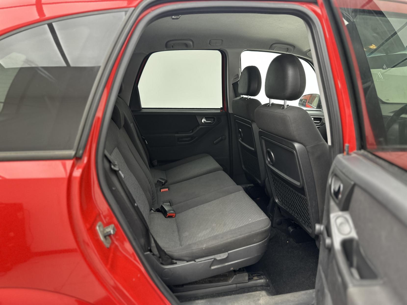 Vauxhall Meriva 1.4i 16v Active MPV 5dr Petrol Manual (148 g/km, 89 bhp)