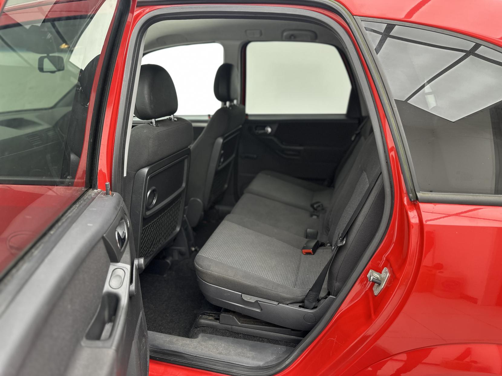 Vauxhall Meriva 1.4i 16v Active MPV 5dr Petrol Manual (148 g/km, 89 bhp)