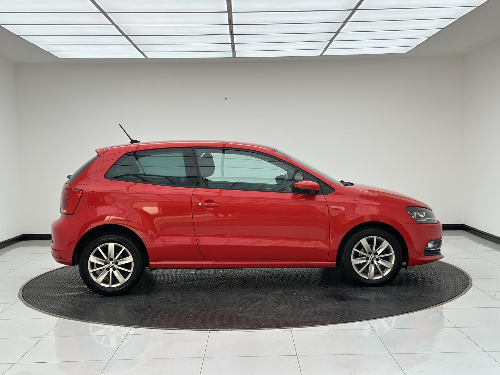 Volkswagen Polo 1.2 TSI BlueMotion Tech SE Hatchback 3dr Petrol DSG Euro 6 (s/s) (90 ps)