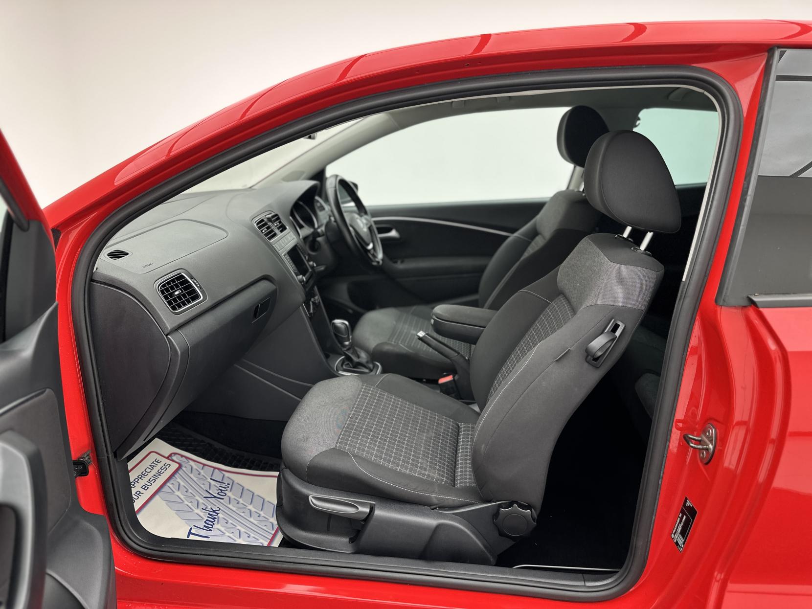 Volkswagen Polo 1.2 TSI BlueMotion Tech SE Hatchback 3dr Petrol DSG Euro 6 (s/s) (90 ps)