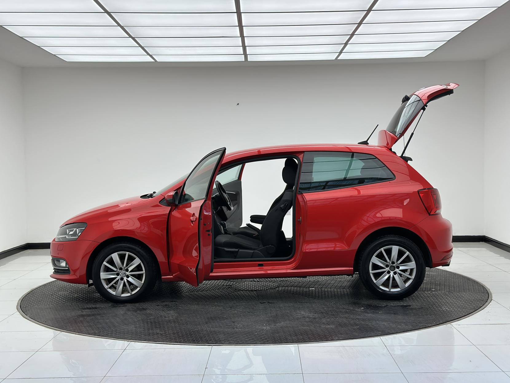 Volkswagen Polo 1.2 TSI BlueMotion Tech SE Hatchback 3dr Petrol DSG Euro 6 (s/s) (90 ps)