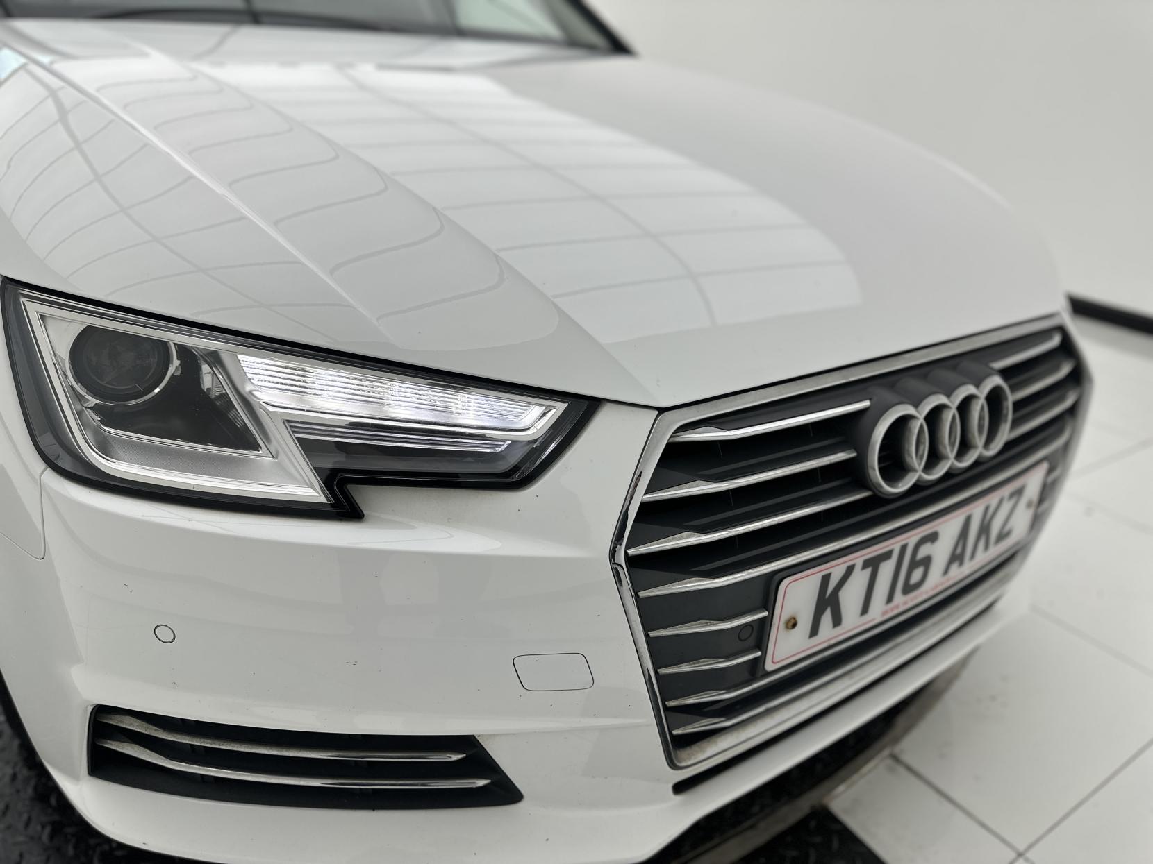 Audi A4 1.4 TFSI Sport Saloon 4dr Petrol Manual Euro 6 (s/s) (150 ps)