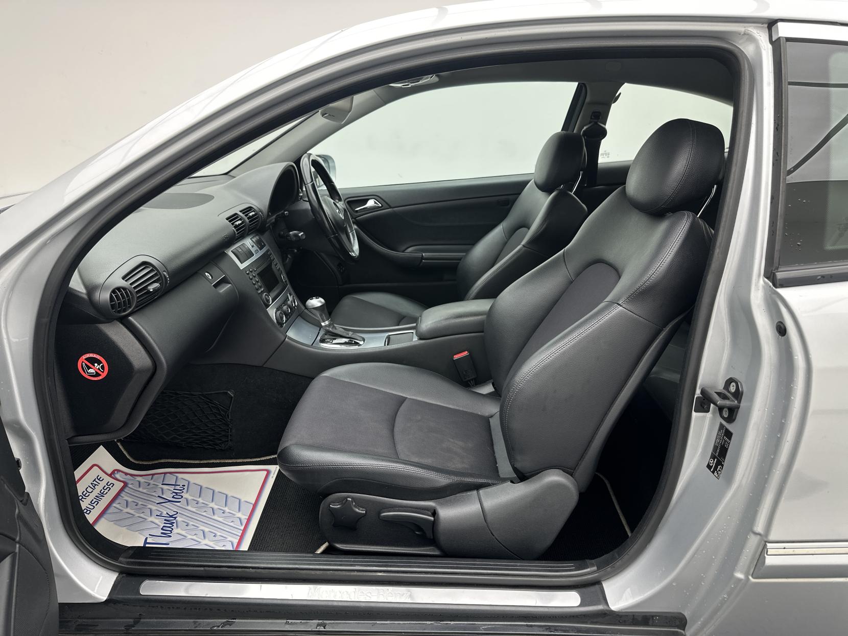 Mercedes-Benz CLC Class 1.8 CLC180K SE Coupe 3dr Petrol Auto Euro 4 (143 ps)