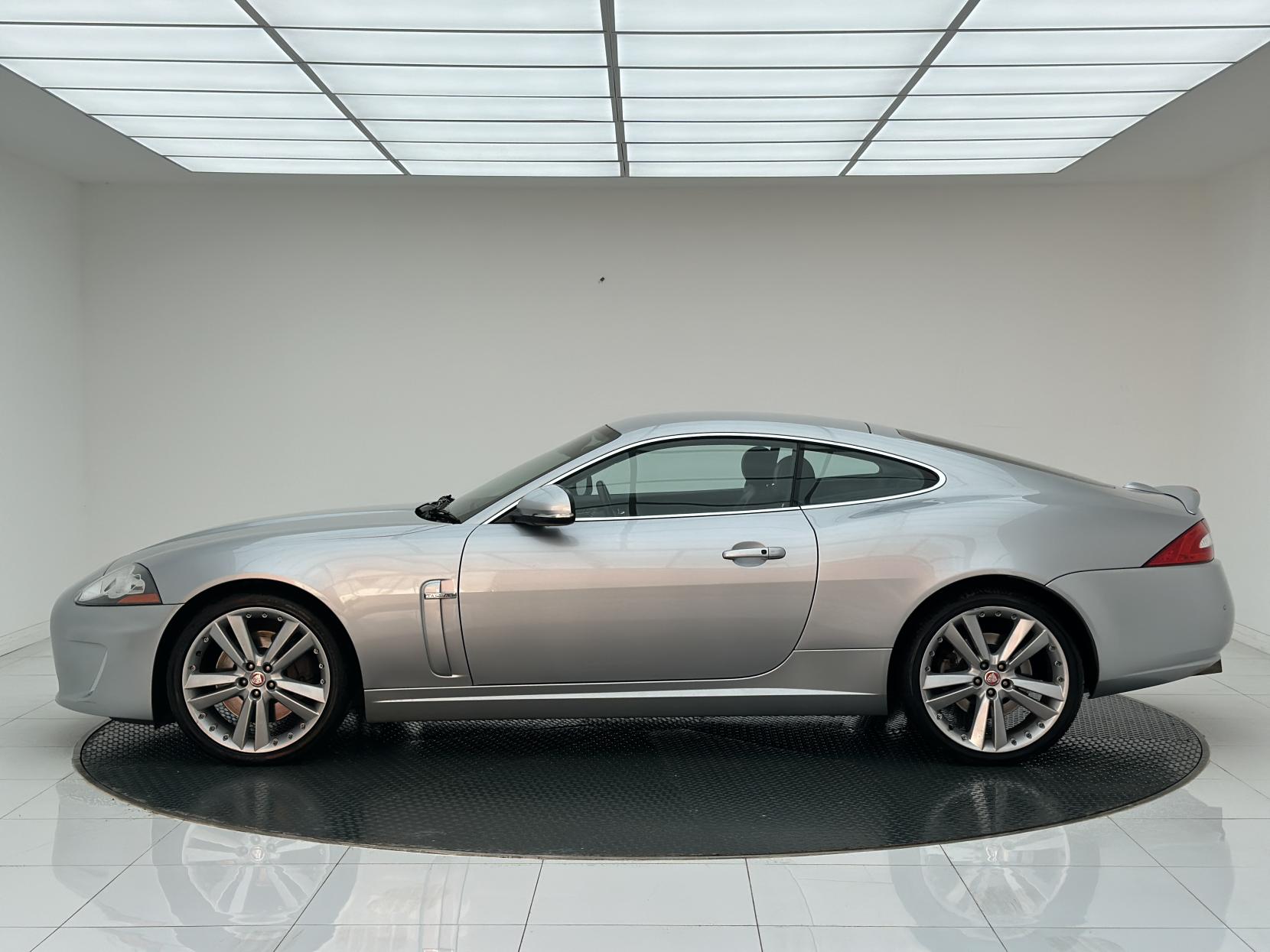 Jaguar XK 5.0 V8 Portfolio Coupe 2dr Petrol Auto Euro 5 (385 ps)