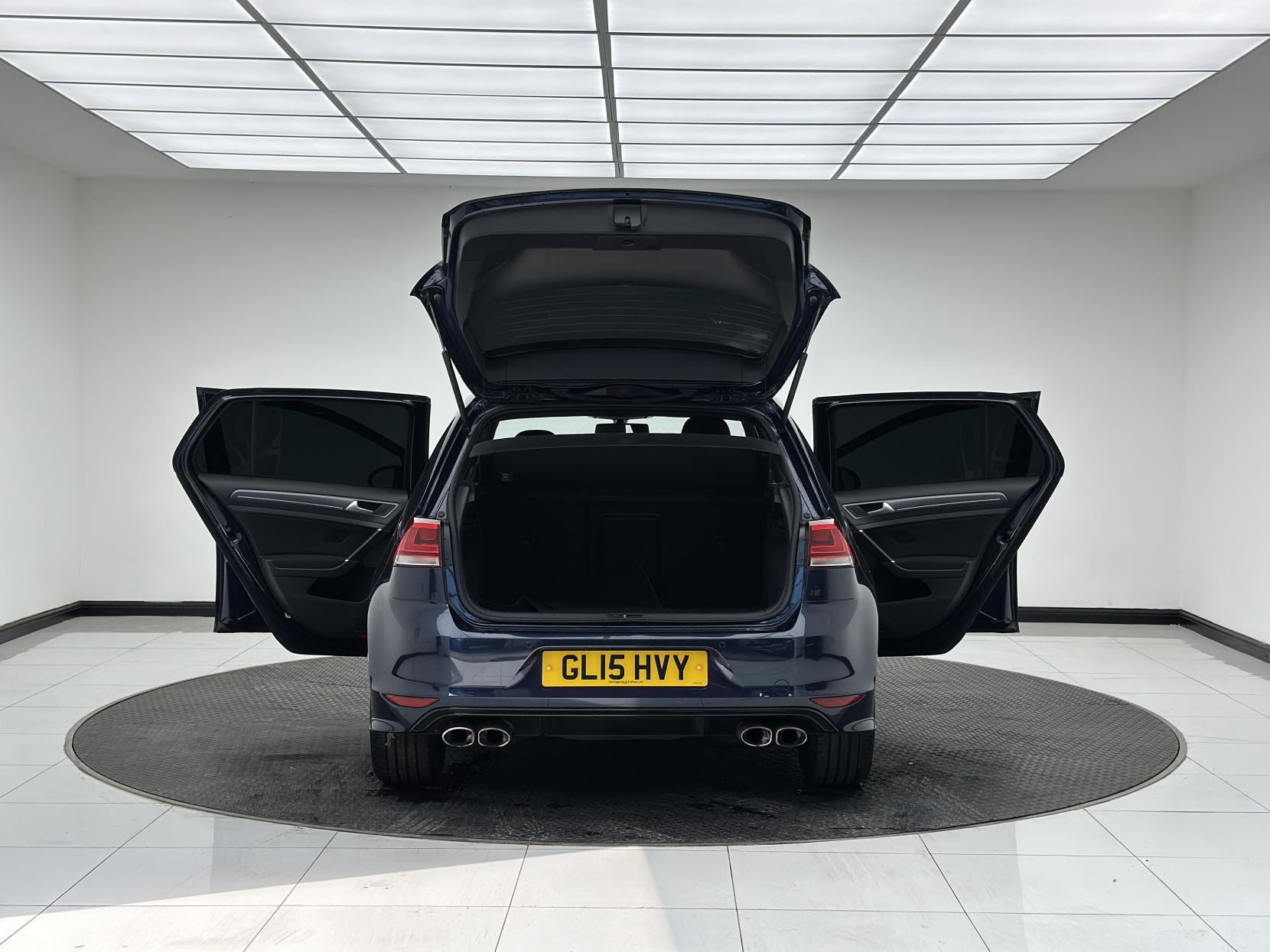 Volkswagen Golf 1.4 TSI BlueMotion Tech ACT R-Line Hatchback 5dr Petrol DSG Euro 6 (s/s) (150 ps)