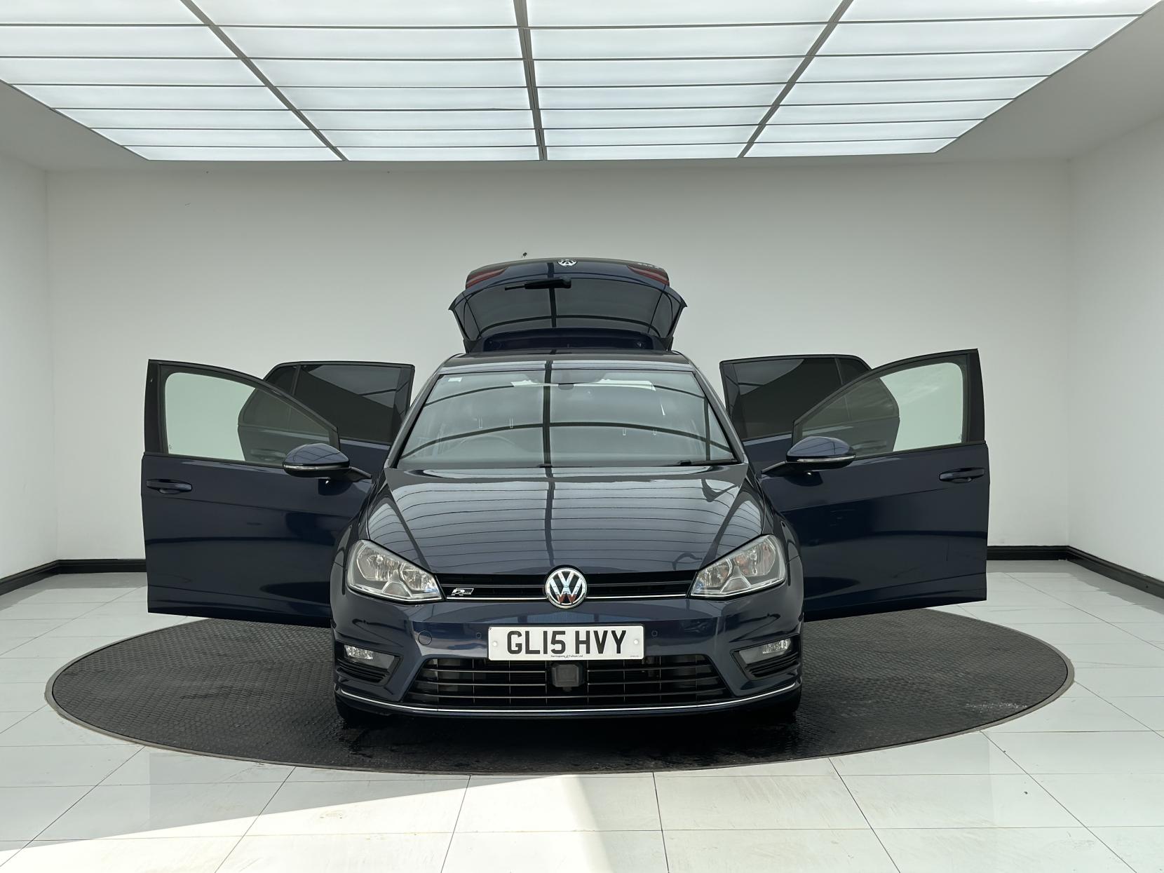 Volkswagen Golf 1.4 TSI BlueMotion Tech ACT R-Line Hatchback 5dr Petrol DSG Euro 6 (s/s) (150 ps)