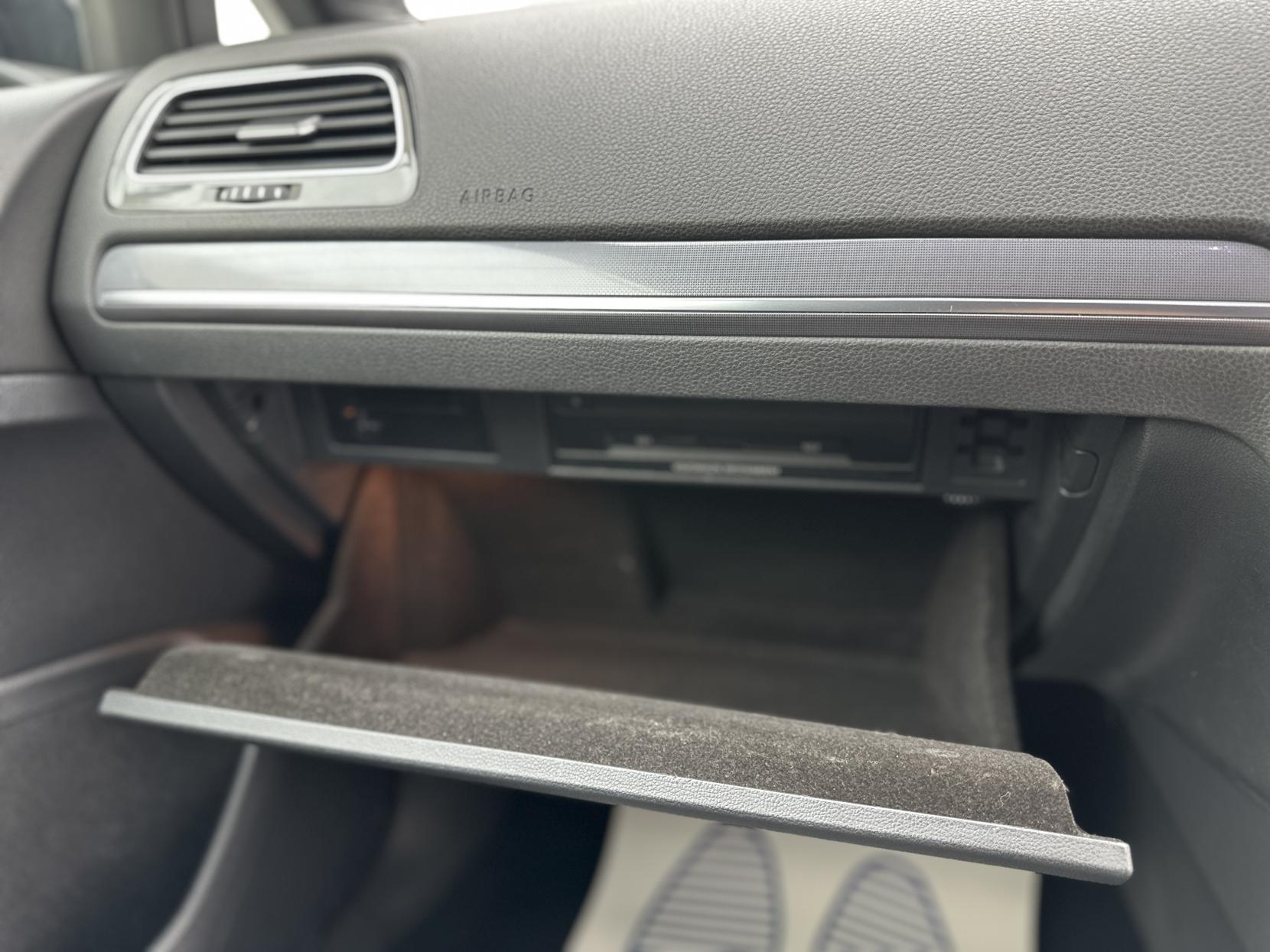 Volkswagen Golf 1.4 TSI BlueMotion Tech ACT R-Line Hatchback 5dr Petrol DSG Euro 6 (s/s) (150 ps)