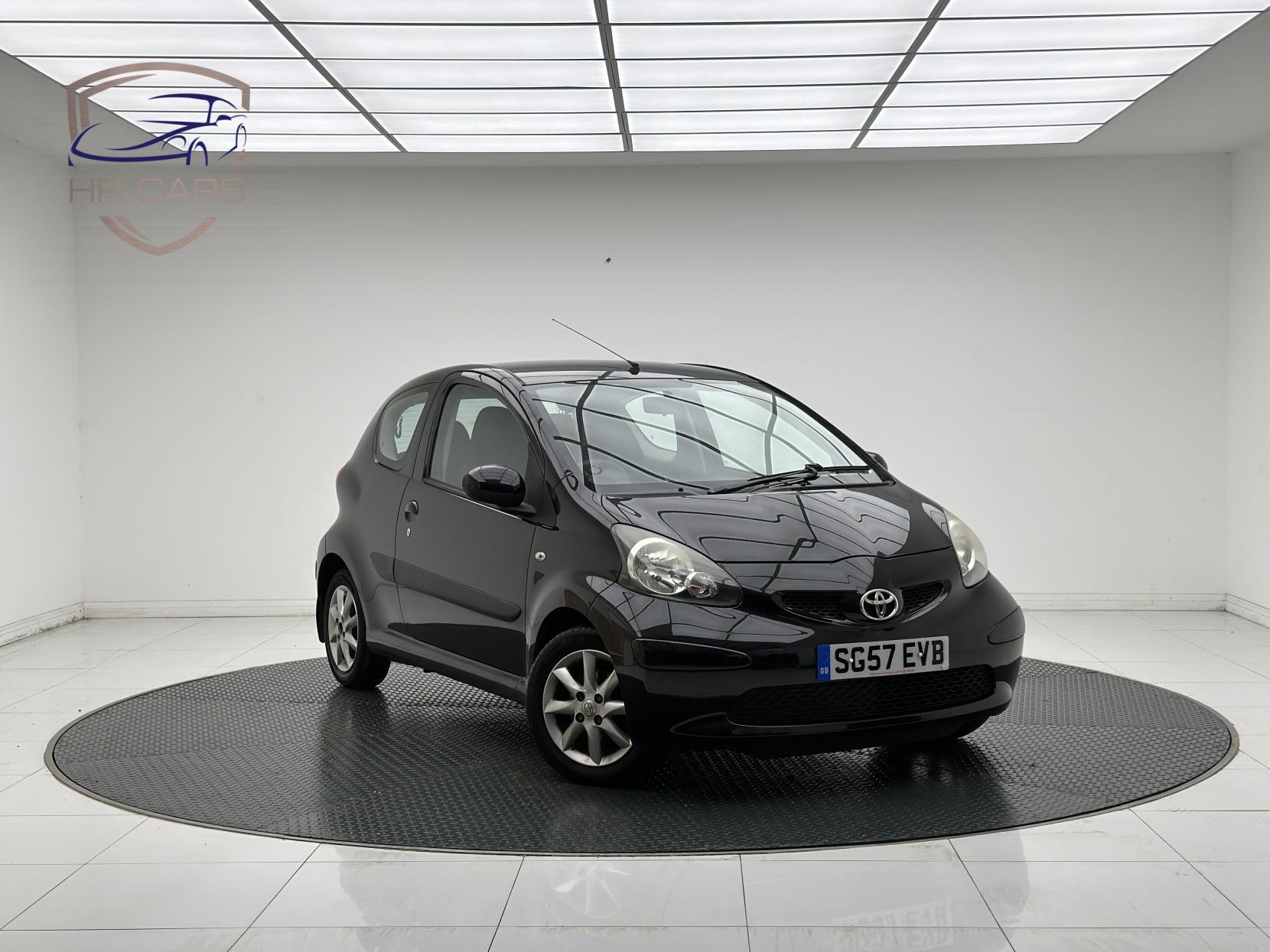 Toyota AYGO 1.0 VVT-i Black Hatchback 3dr Petrol Manual Euro 4 (67 bhp)