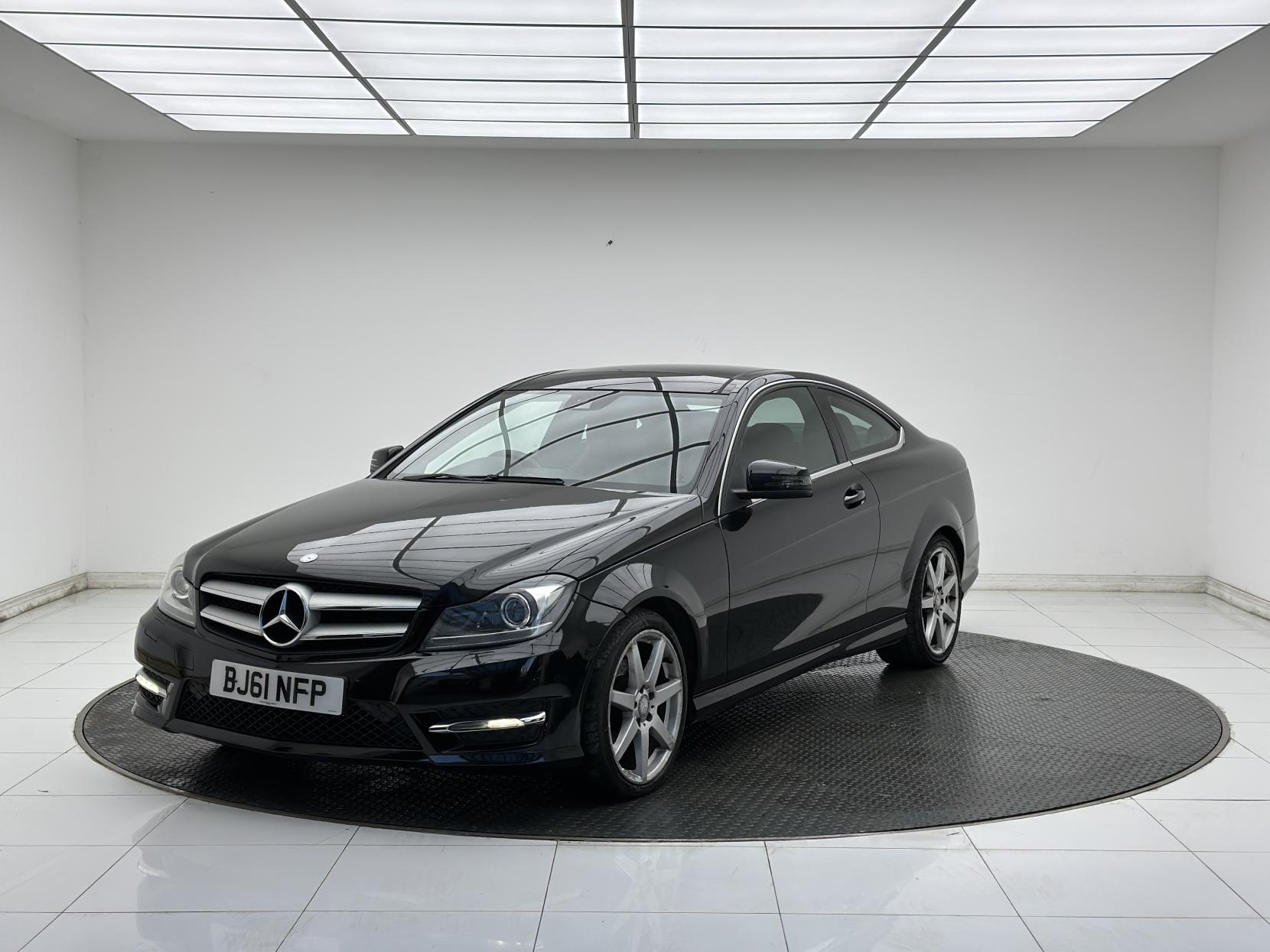 Mercedes-Benz C Class 1.8 C250 BlueEfficiency AMG Sport Coupe 2dr Petrol G-Tronic+ Euro 5 (s/s) (204 ps)