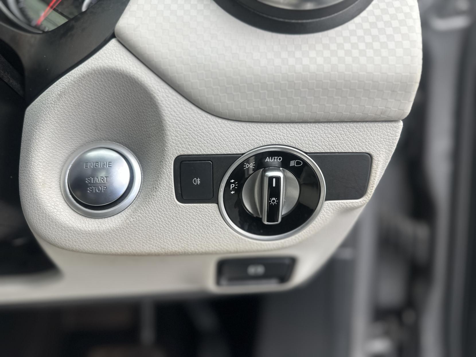 Mercedes-Benz A Class 1.5 A180d Sport (Premium Plus) Hatchback 5dr Diesel 7G-DCT Euro 6 (s/s) (109 ps)