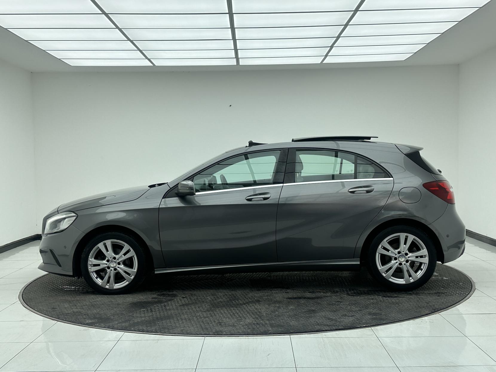 Mercedes-Benz A Class 1.5 A180d Sport (Premium Plus) Hatchback 5dr Diesel 7G-DCT Euro 6 (s/s) (109 ps)